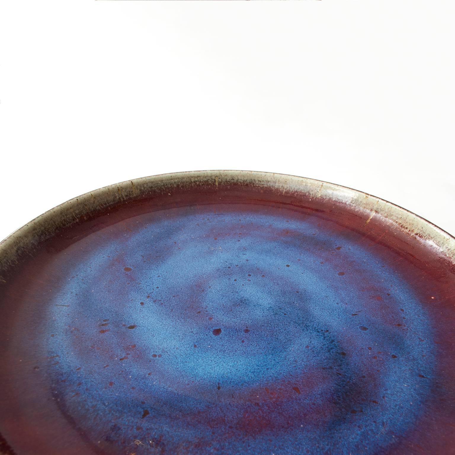 Large Scandinavian Modern Rorstrand Studio Bowl Oxblood and Sapphire Blue In Excellent Condition In New York, NY