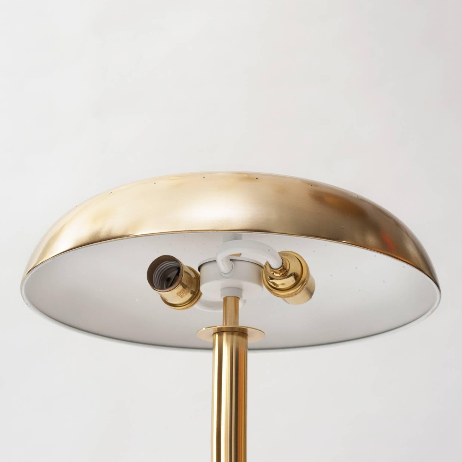 Scandinavian Modern Polished Brass Lamp by Bertil Brisborg for Bohlmarks In Excellent Condition For Sale In New York, NY