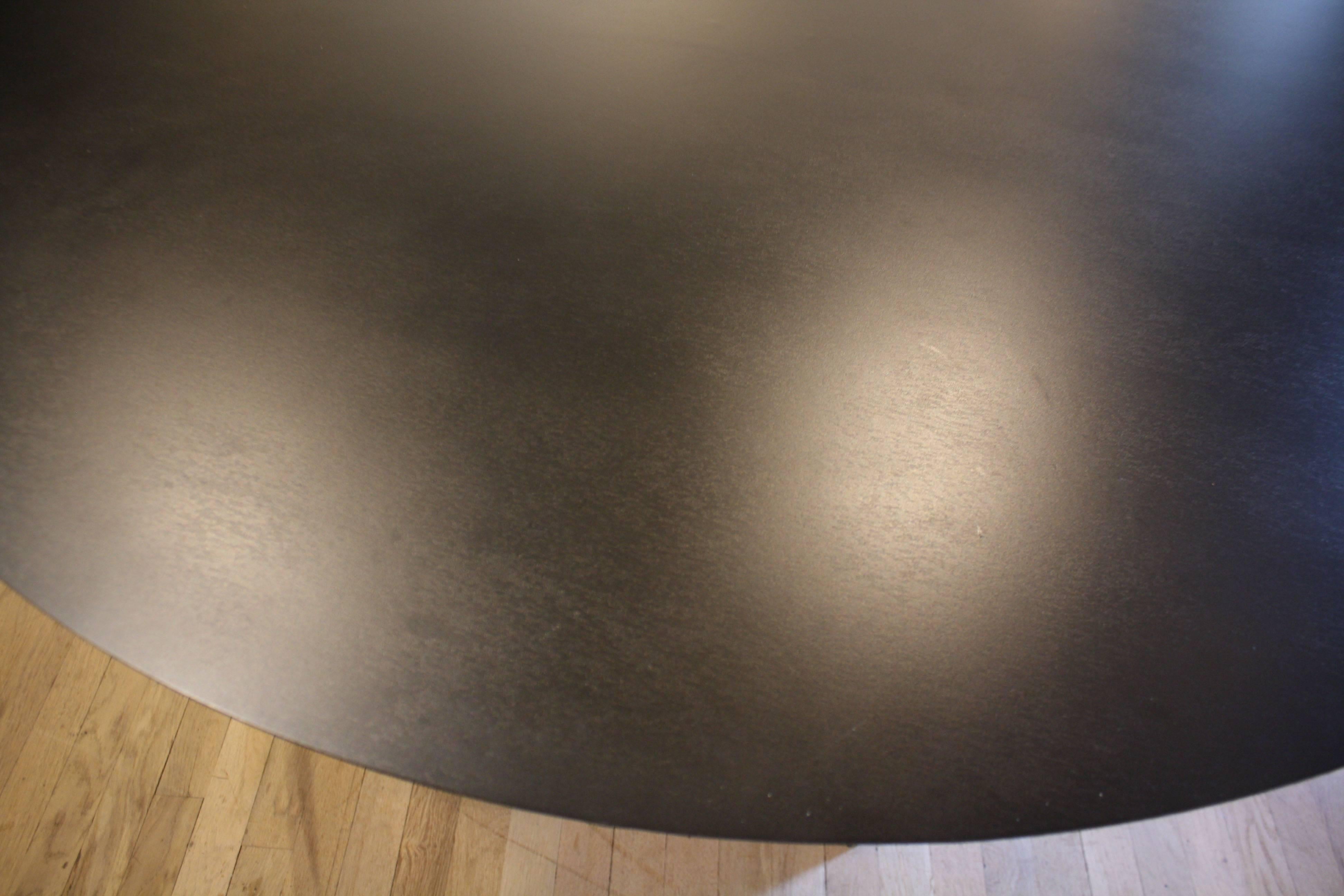Circular Steel Centre or Dining Table In Excellent Condition In New York, NY