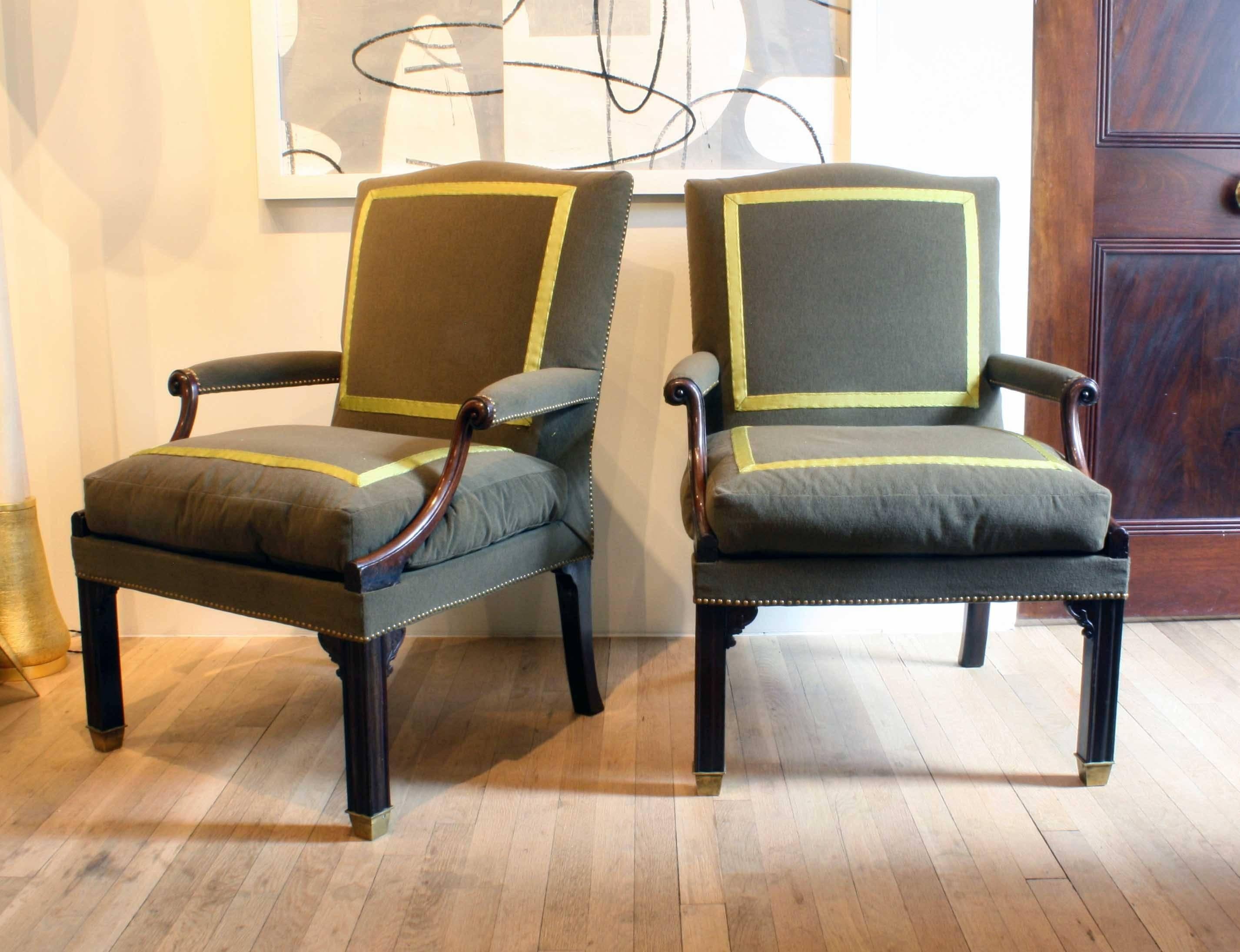 Pair of Chippendale Mahogany Library Armchairs In Good Condition In New York, NY