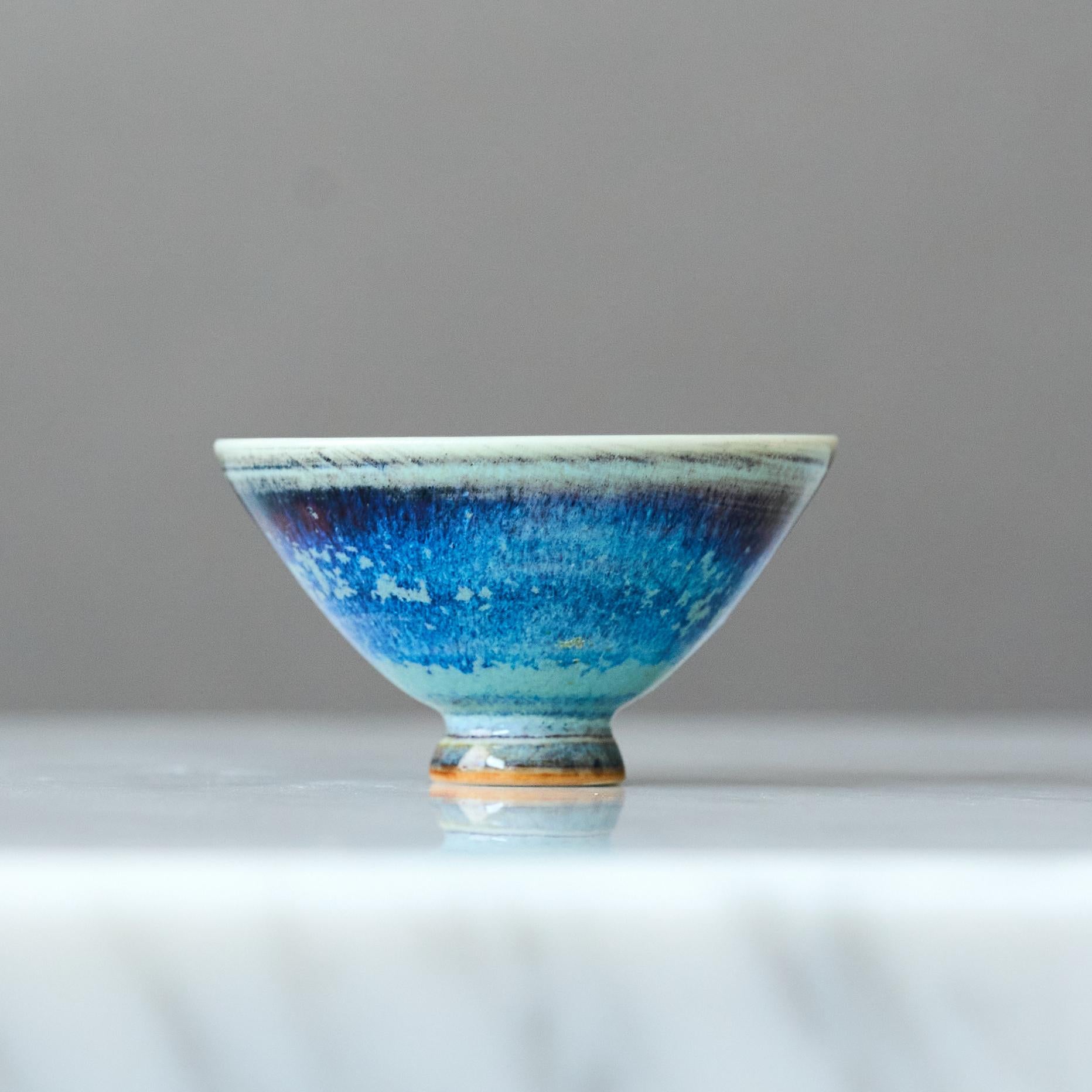 20th Century Blue Stoneware Miniature Bowl by Berndt Friberg. Gustavsberg, Sweden, 1960s For Sale