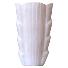 Rosa Vase aus Steingut im Art déco-Stil von Gunnar Nylund. Rorstrand, Schweden, 1930er-Jahre.