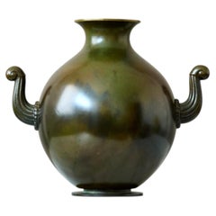 Rare vase en bronze Art déco de GAB Guldsmedsaktiebolaget, Suède, années 1930.