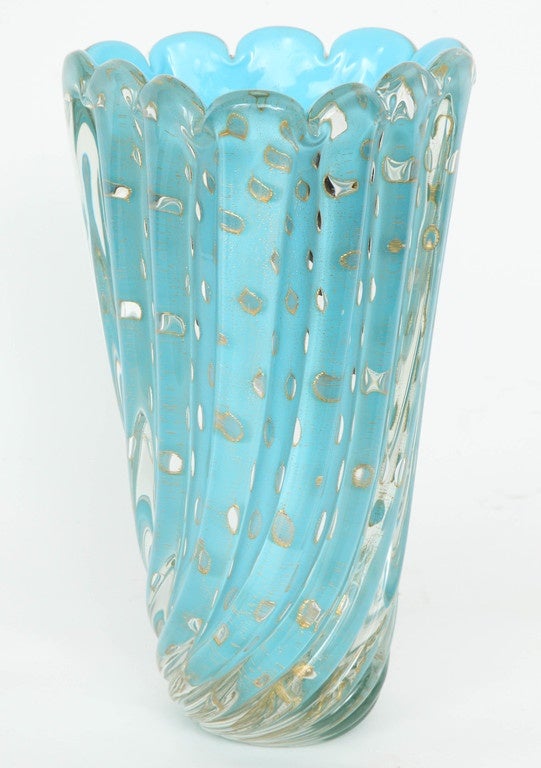 Tiffany Blue Murano Glass Bouquet Vase by Barbini 1