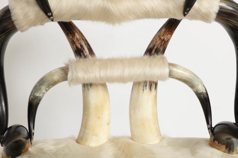 American Steer Horn and Calfskin Hide Chair In Excellent Condition In New York, NY