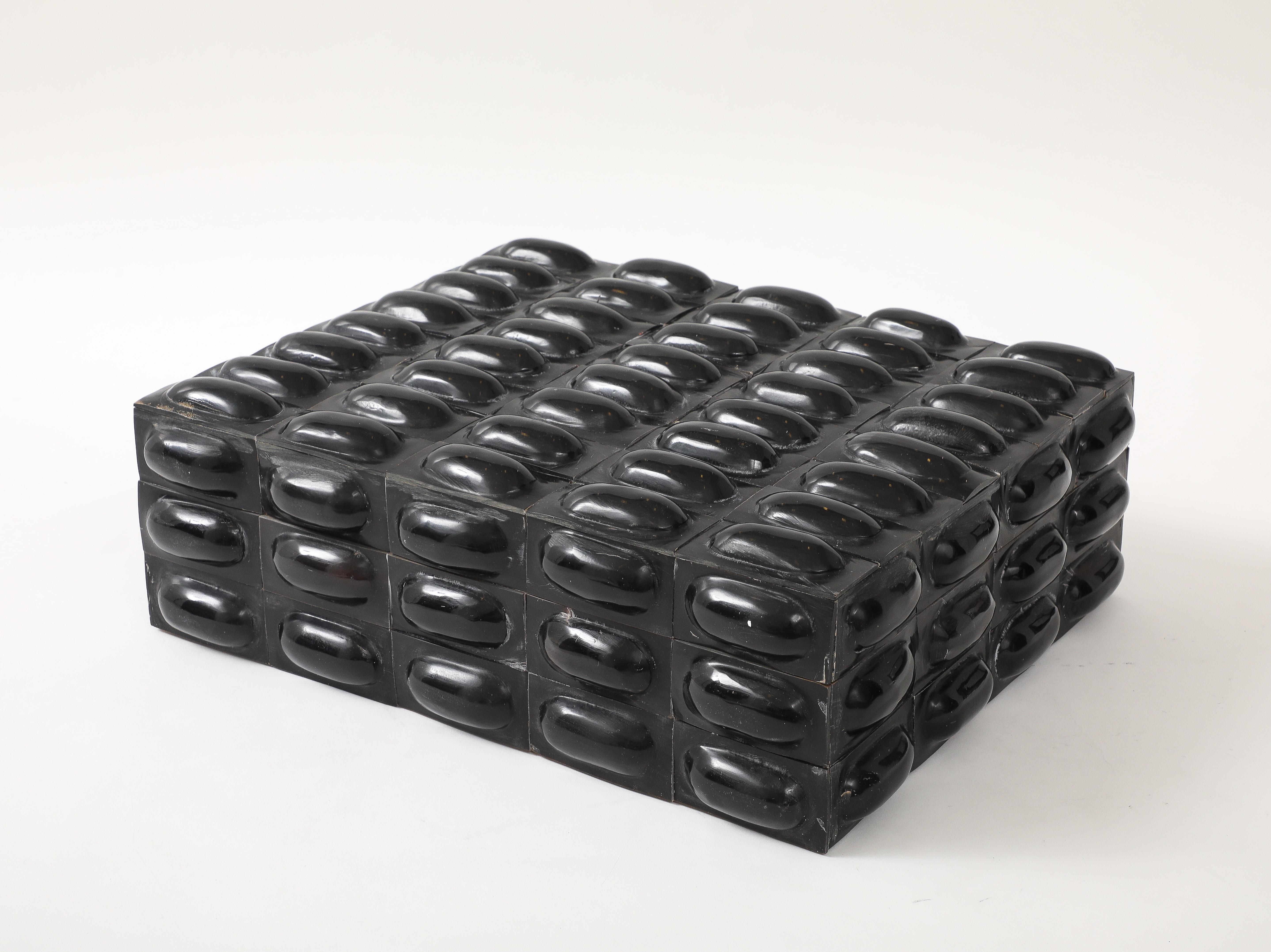 Hand-Crafted XL Black Buffalo Horn Box For Sale