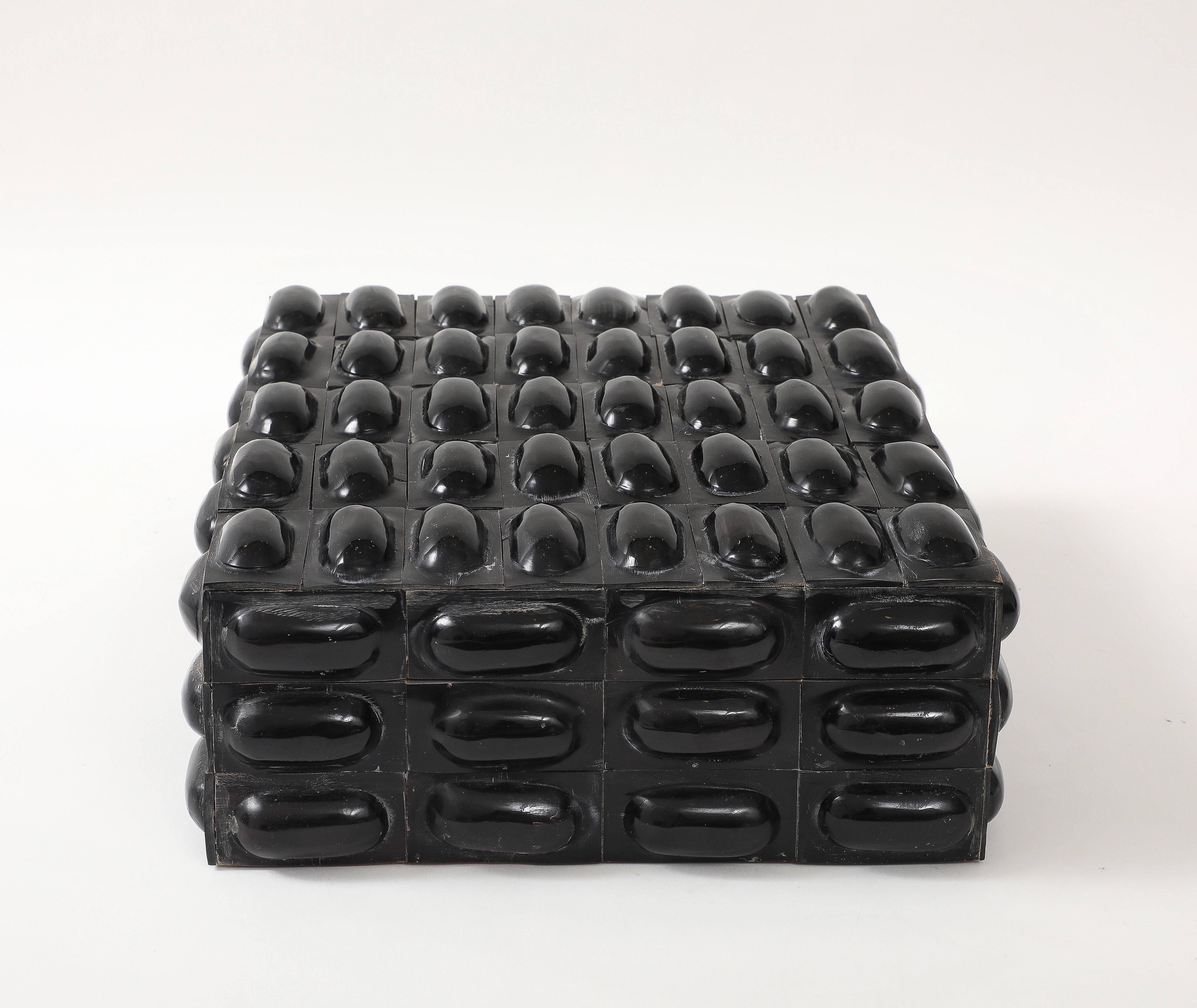 XL Black Buffalo Horn Box In New Condition For Sale In New York, NY