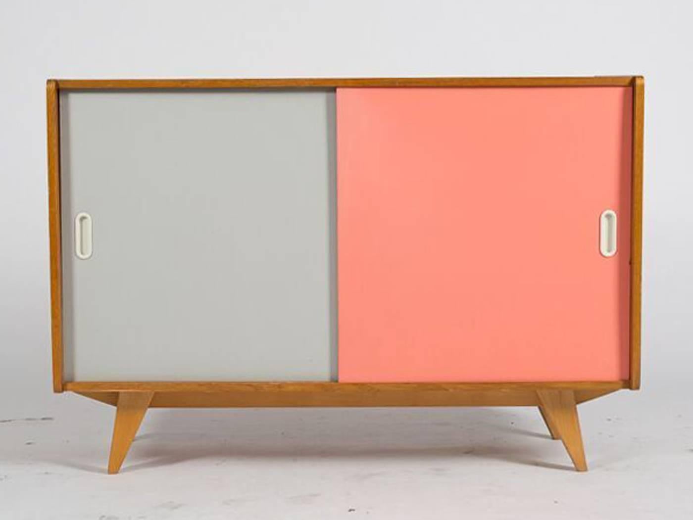 Ash credenza designed by Jiri Jirontek for: Interier Praha. Ash structure, Formica gray and 