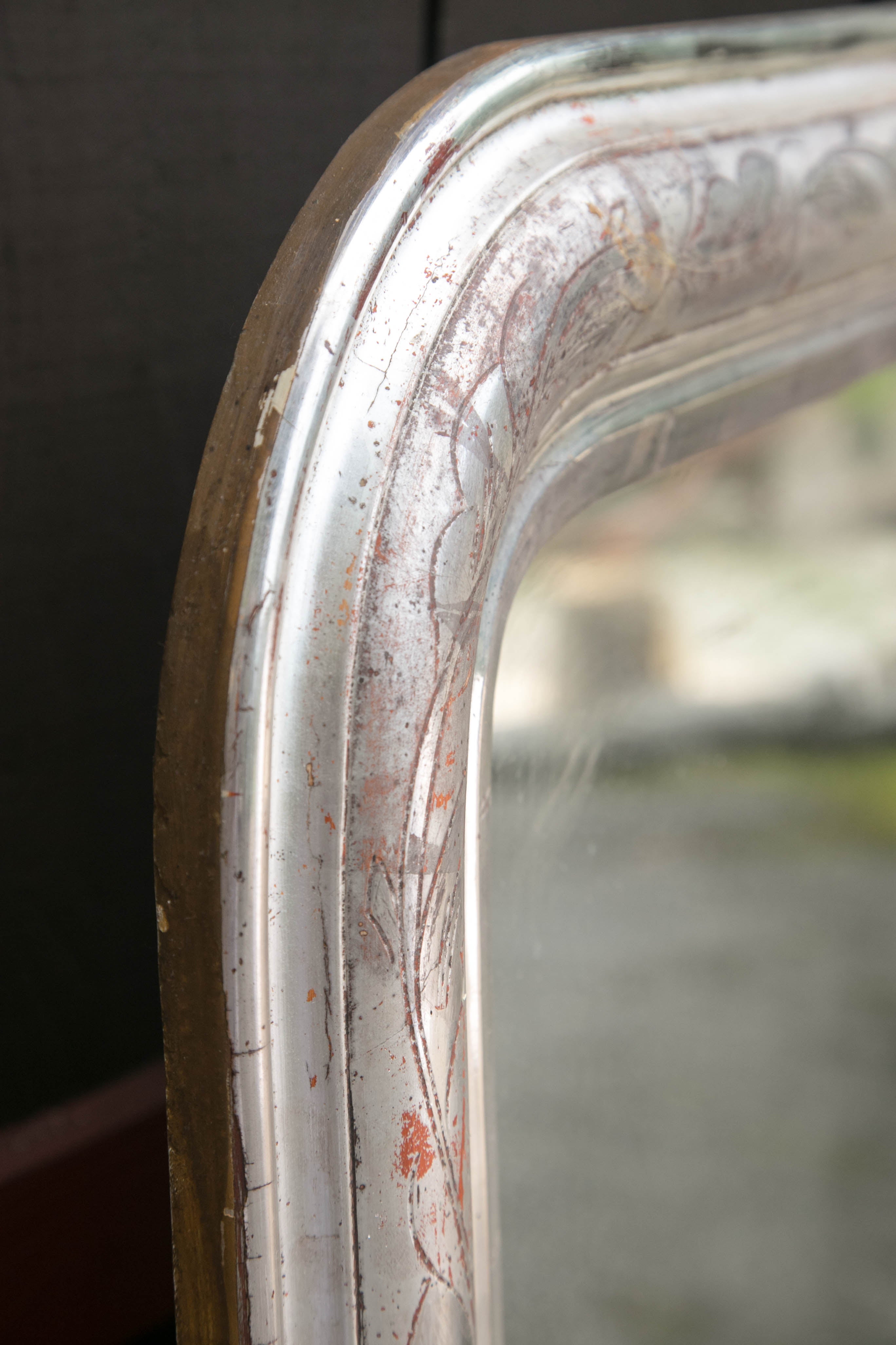 Patined silver leaf wood frame mirror, fine floral chiseling work, original mercury mirror