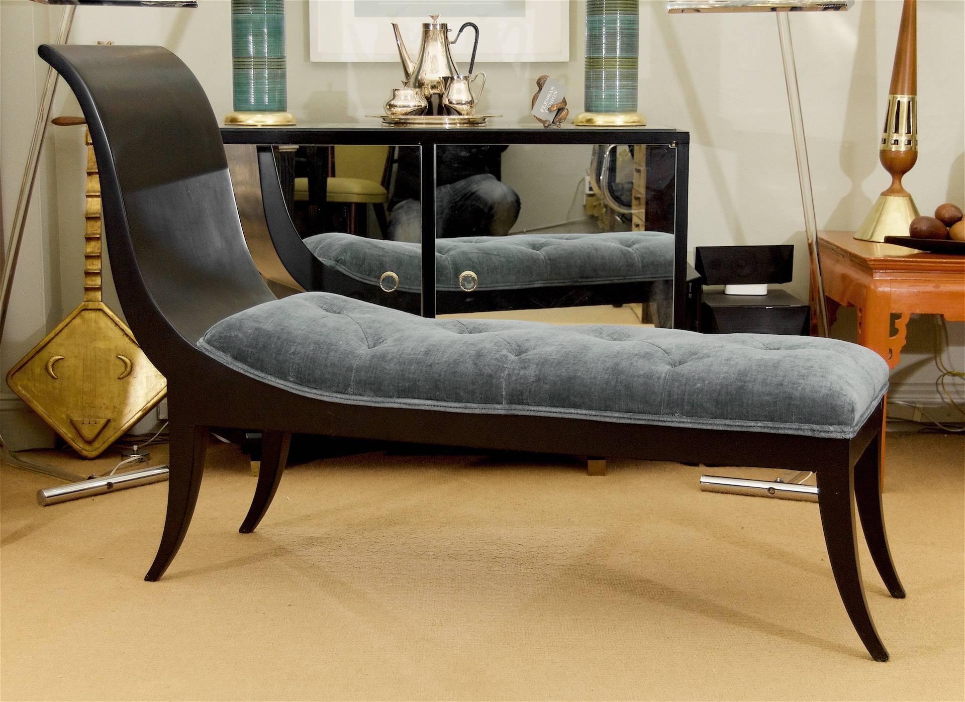 French Sabre Leg Art Deco Chaise in Black Lacquer and Blue Velvet For Sale