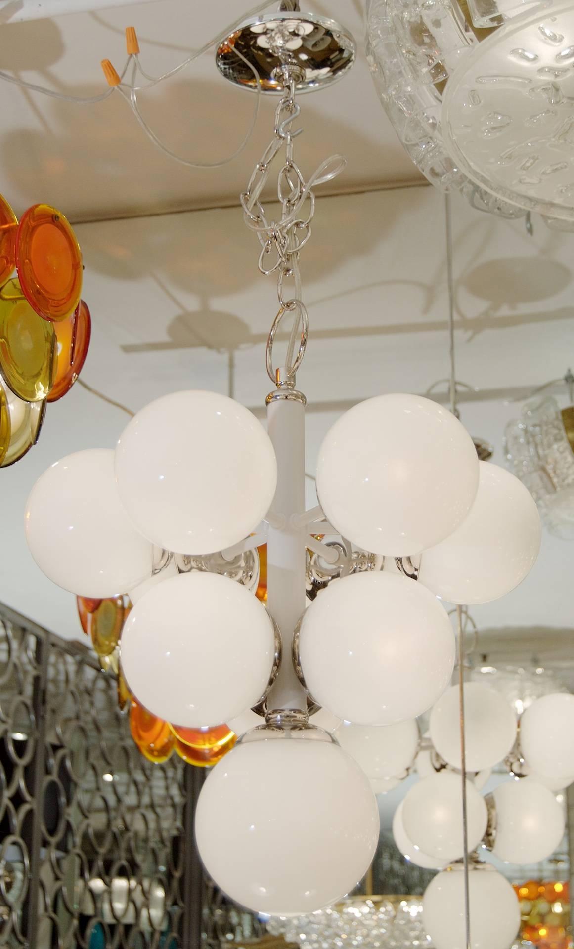 White Enameled Pyramid Chandelier with Gloss Opal Globes In Excellent Condition For Sale In Stamford, CT