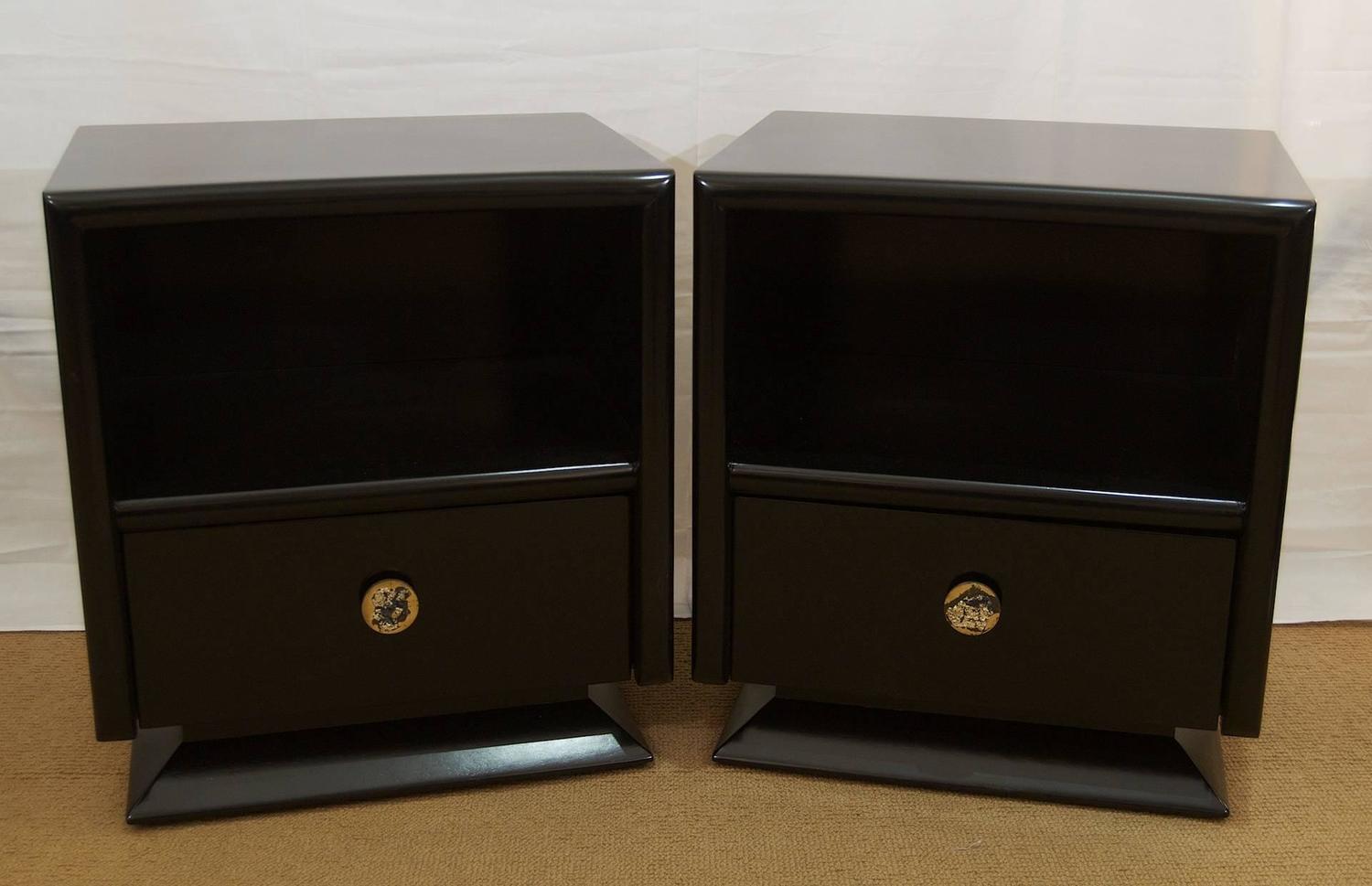 Pair of Black Lacquer Nightstands at 1stdibs