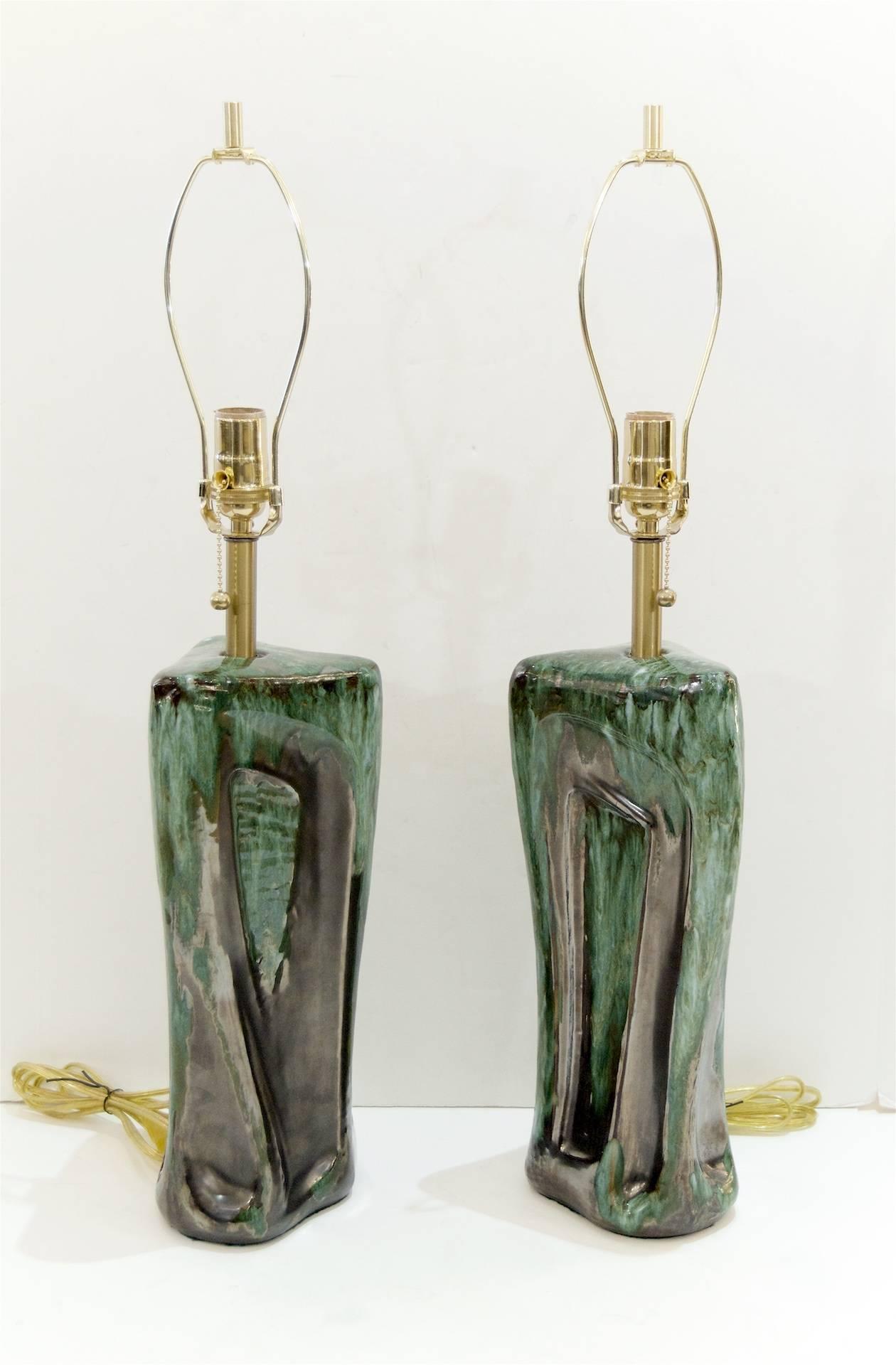 Mid-Century Modern Pair of Green and Graphite Glazed Table Lamps by Kroywen Ceramics