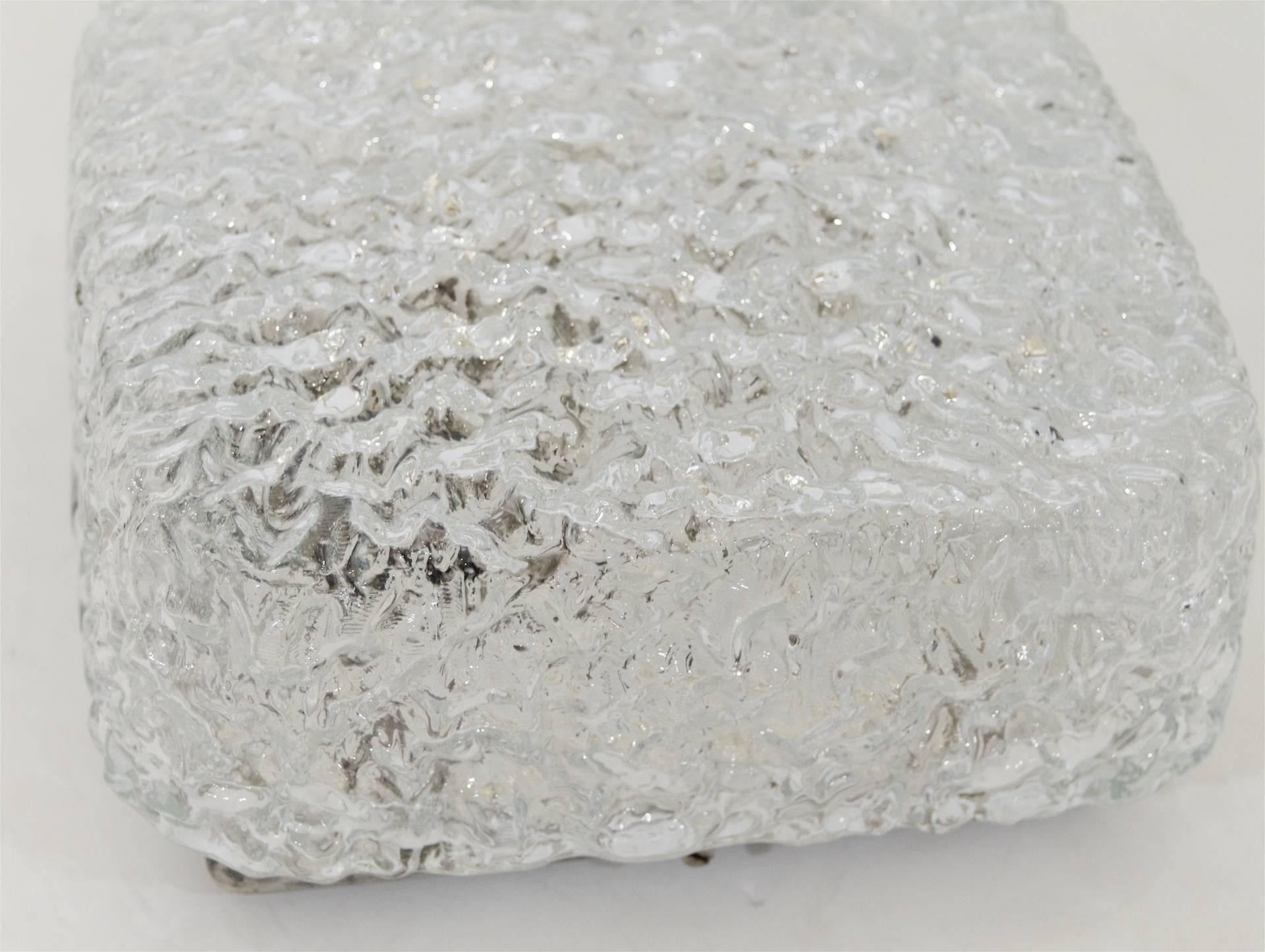 Metal Petite Limburg Crackle Glass Flush Mount