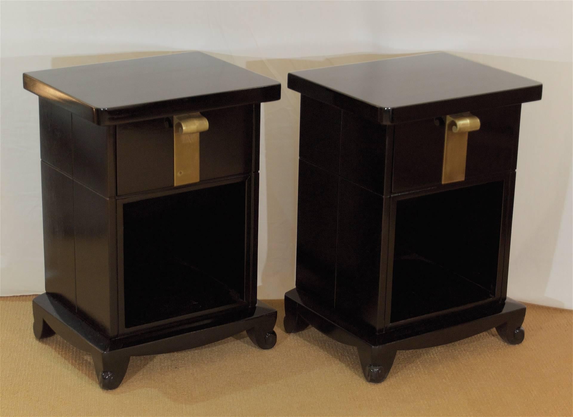 Ebonized Pair of Early John Stuart Nightstands in Black Lacquer For Sale