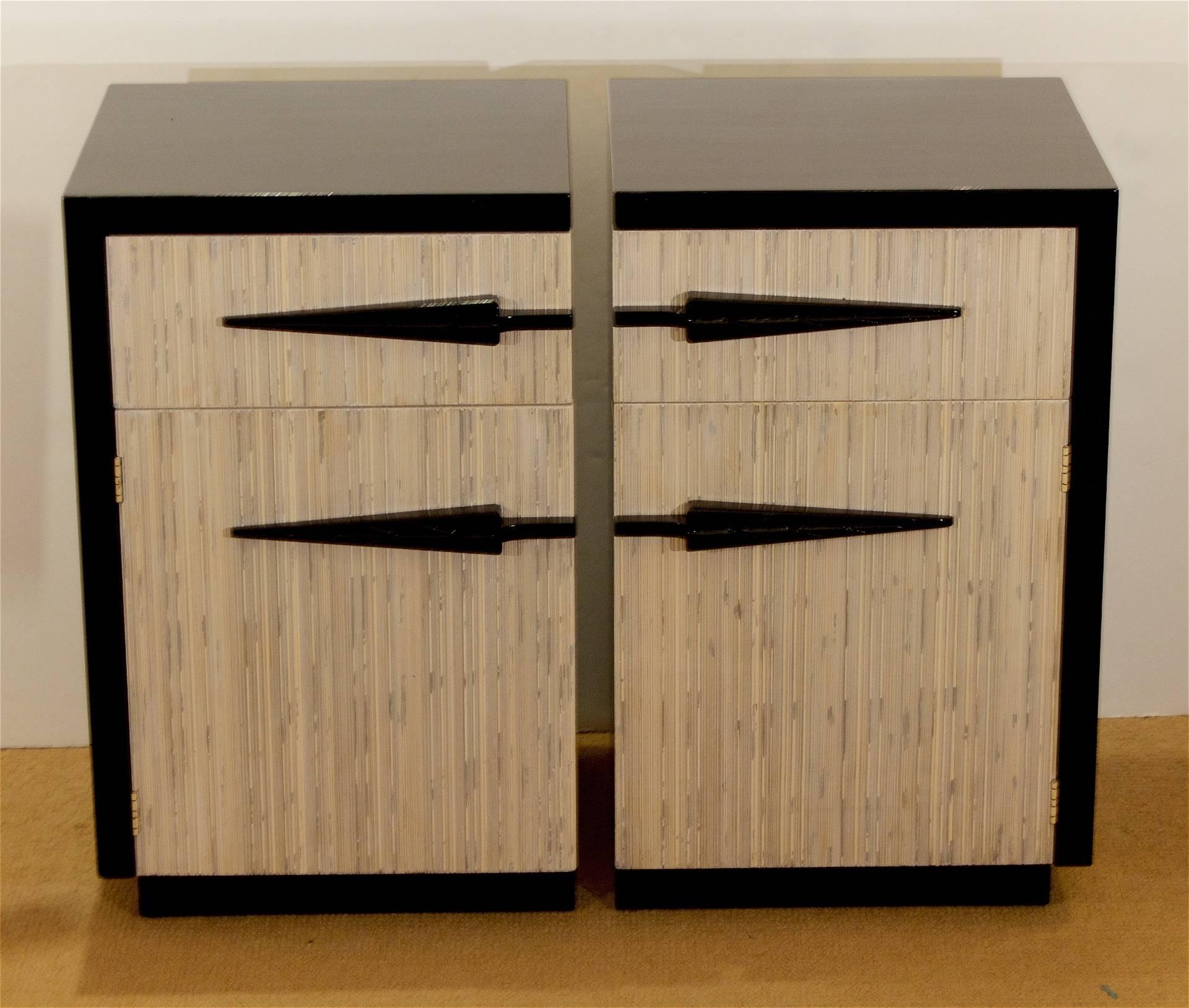 Mid-Century Modern Pair of Black Lacquer and Bamboo/Reed Style Midcentury Nightstands