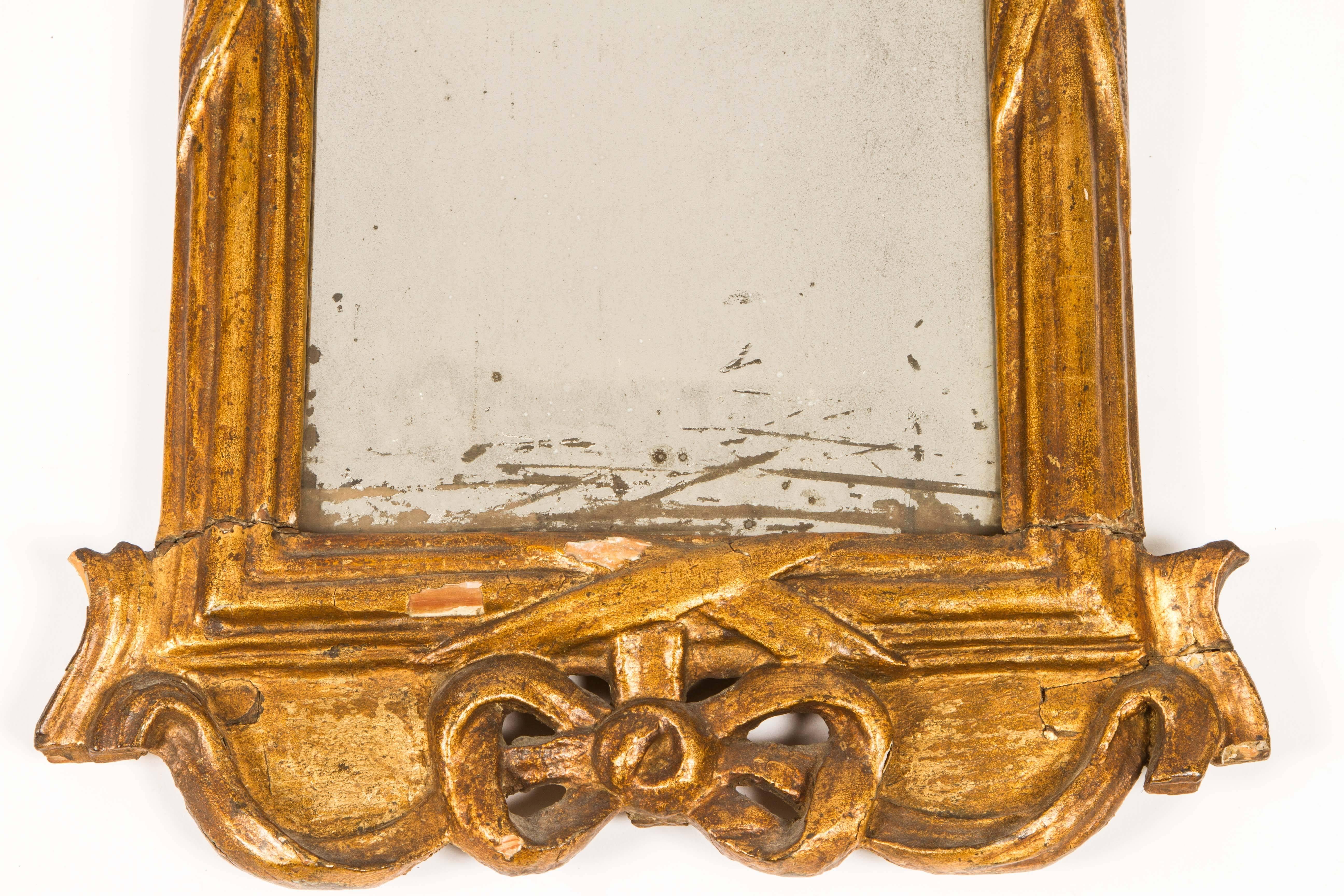 18th Century Louis XVI Style Giltwood Mirror In Excellent Condition For Sale In Los Angeles, CA