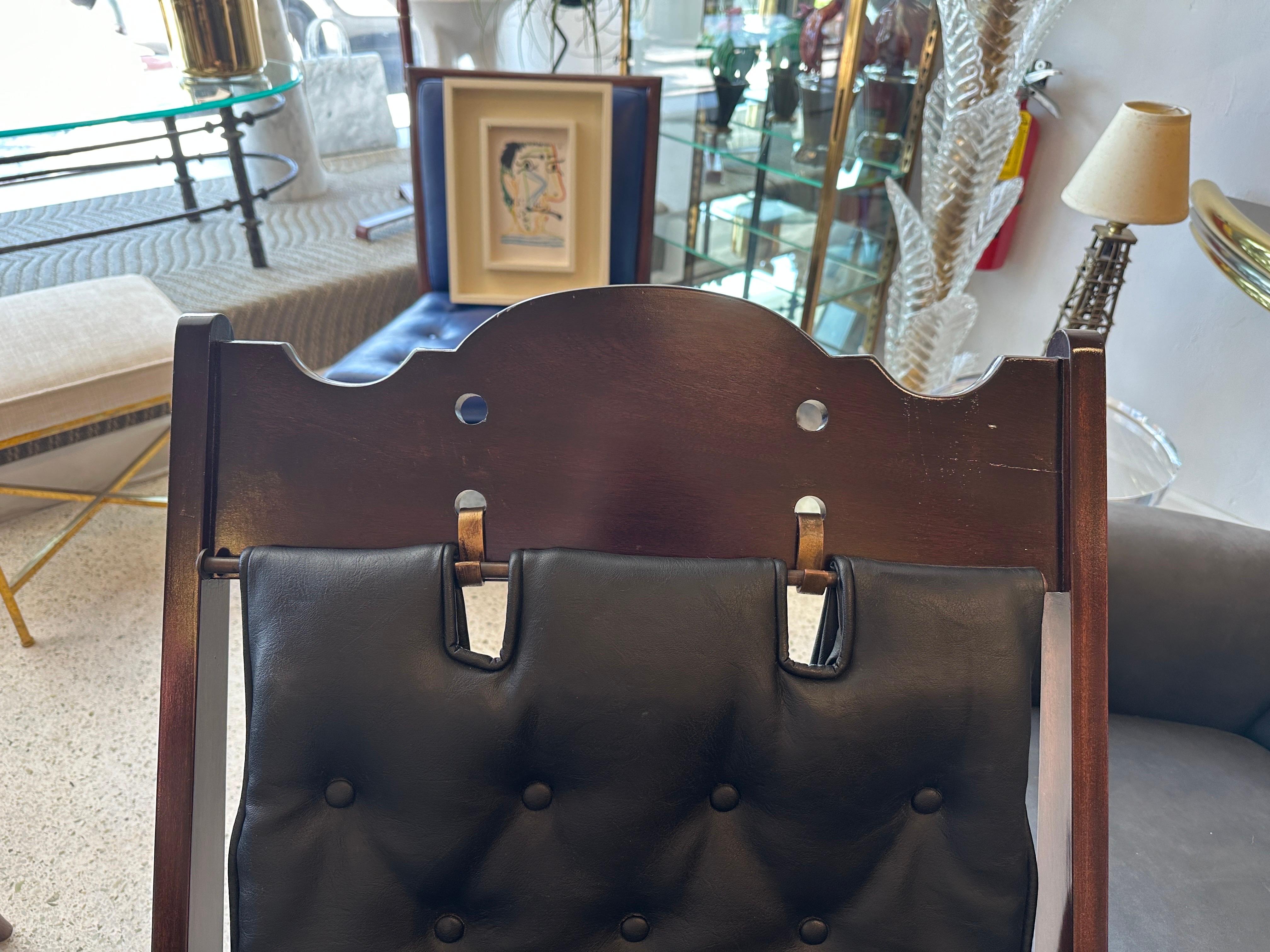 J. Herbert McNair Colonial Campaign Chairs, Pair In Good Condition For Sale In East Hampton, NY