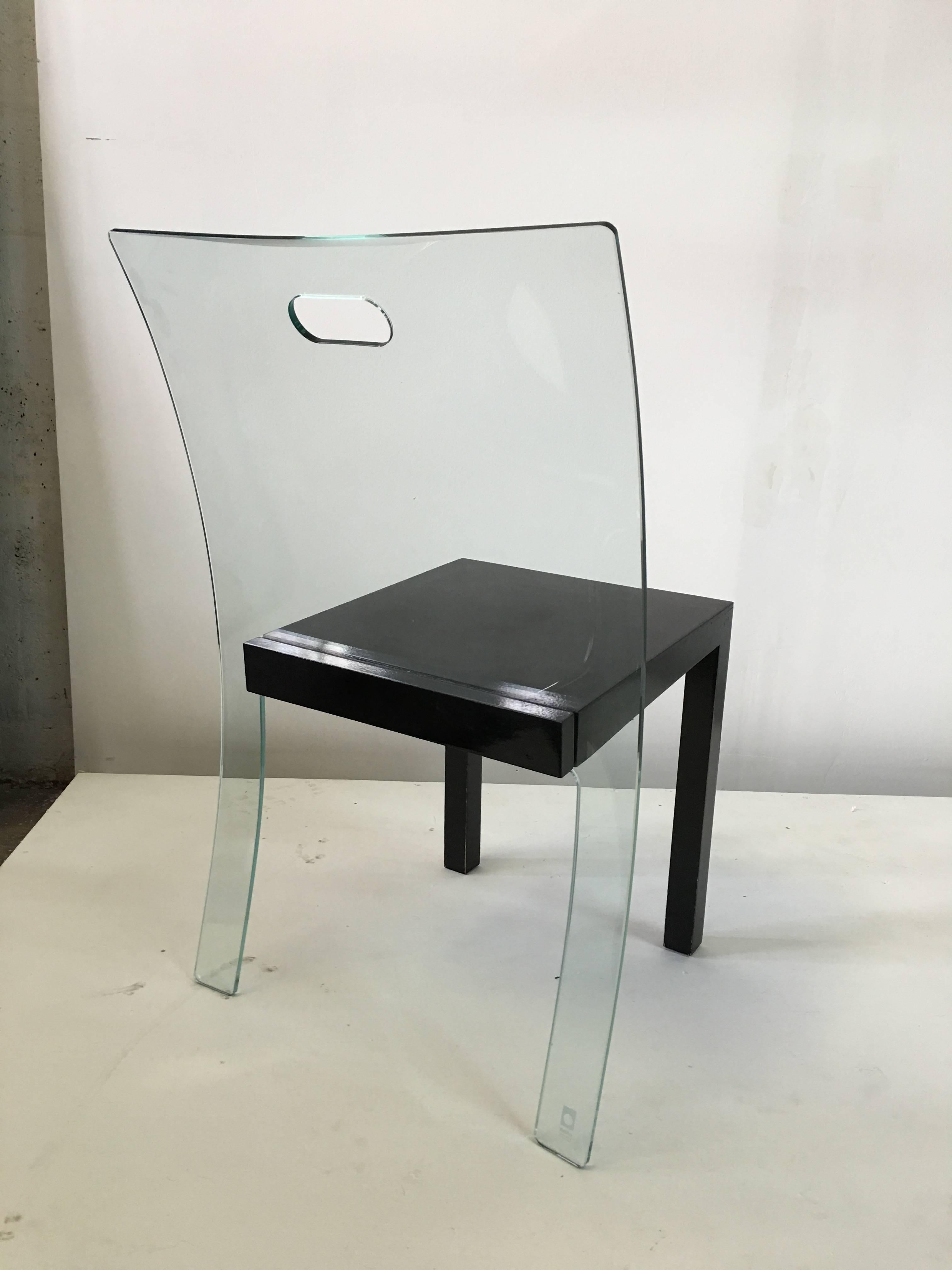 Post-Modern Stunning Curvet Zeritalia Glass Chair For Sale