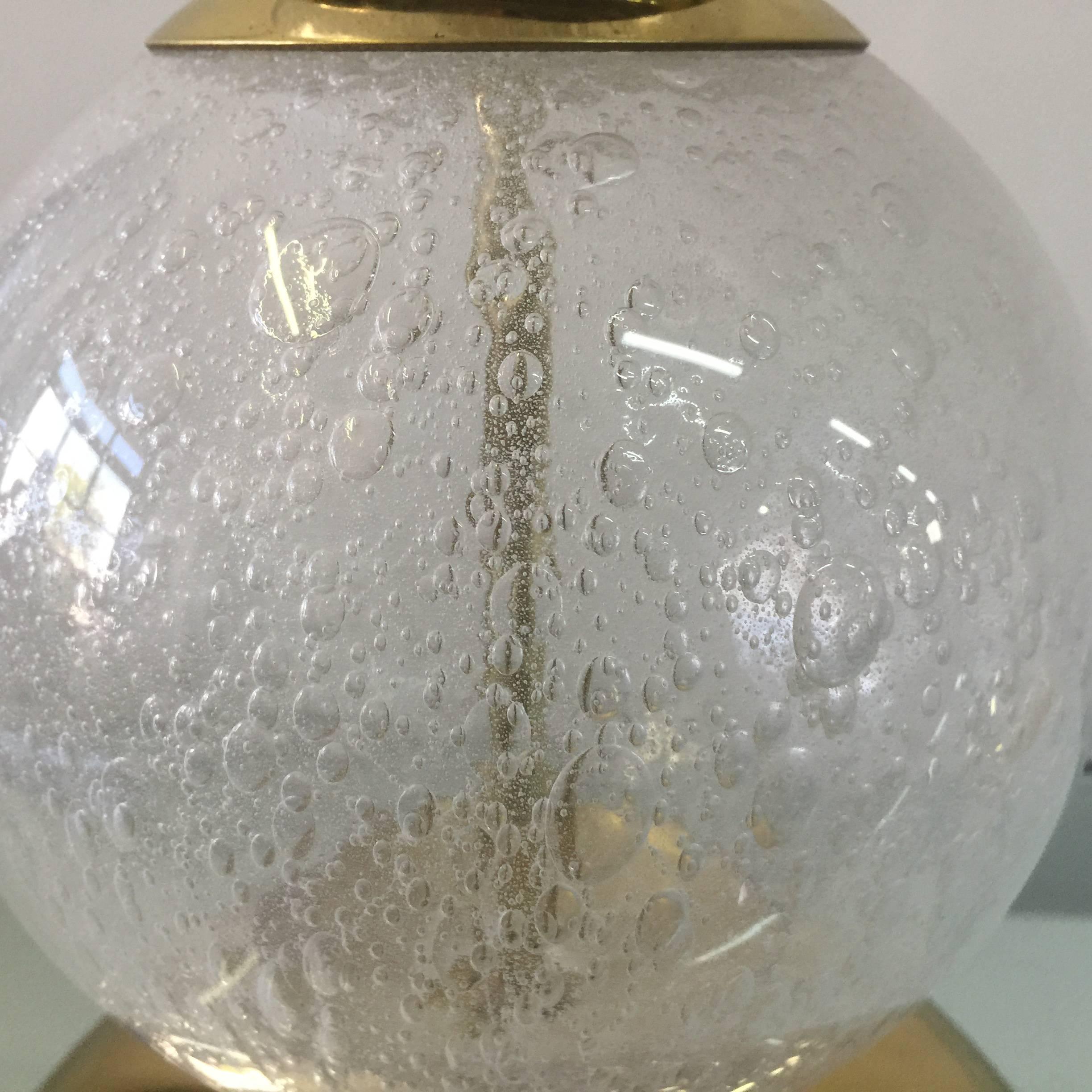 Italian Glimmering Pair of Clear Bubbling Murano Glass Lamps