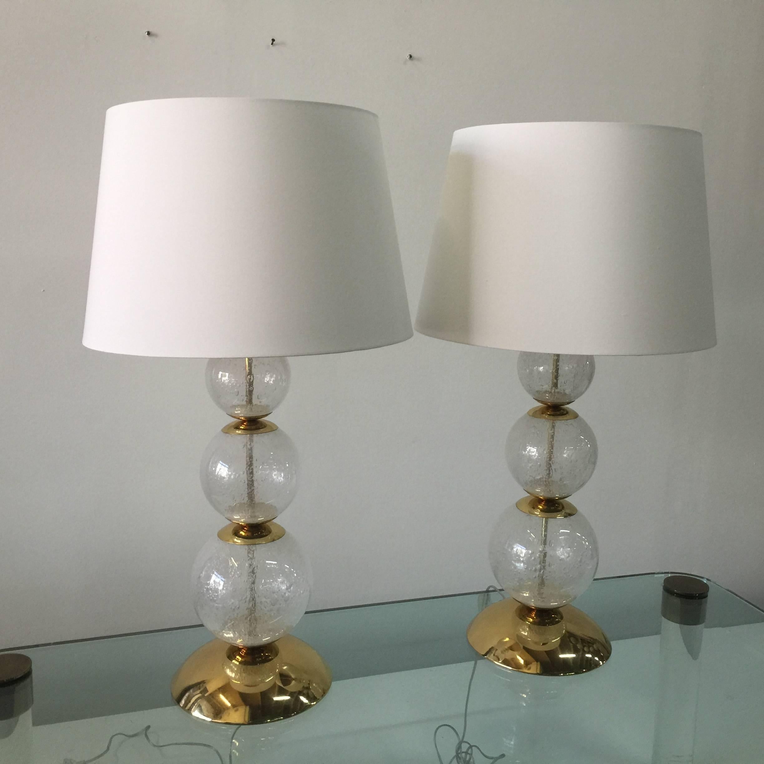 Glimmering Pair of Clear Bubbling Murano Glass Lamps In Good Condition In North Miami, FL