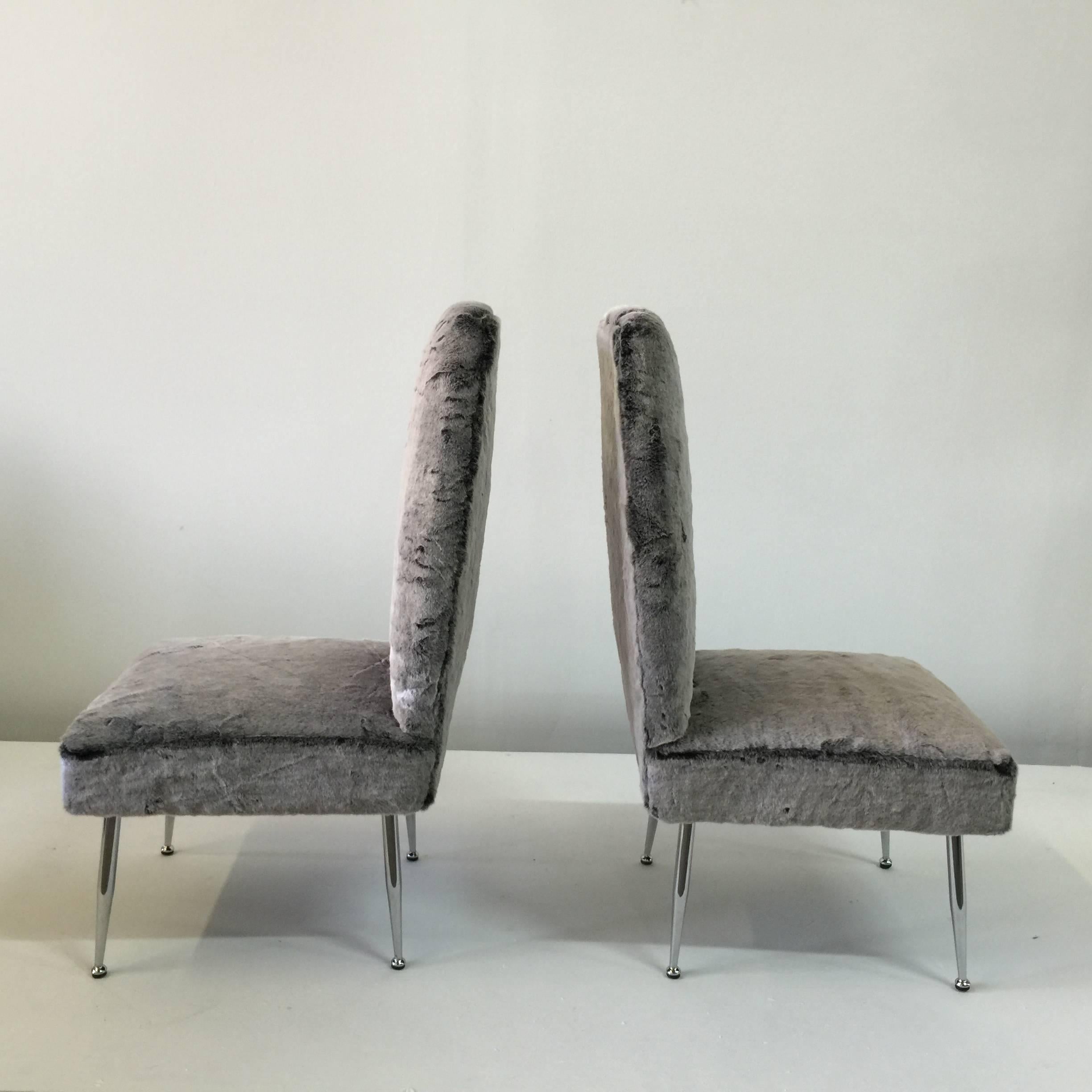 Mid-Century Modern Pair of Vintage Italian Plush Covered Occasional Chairs  For Sale