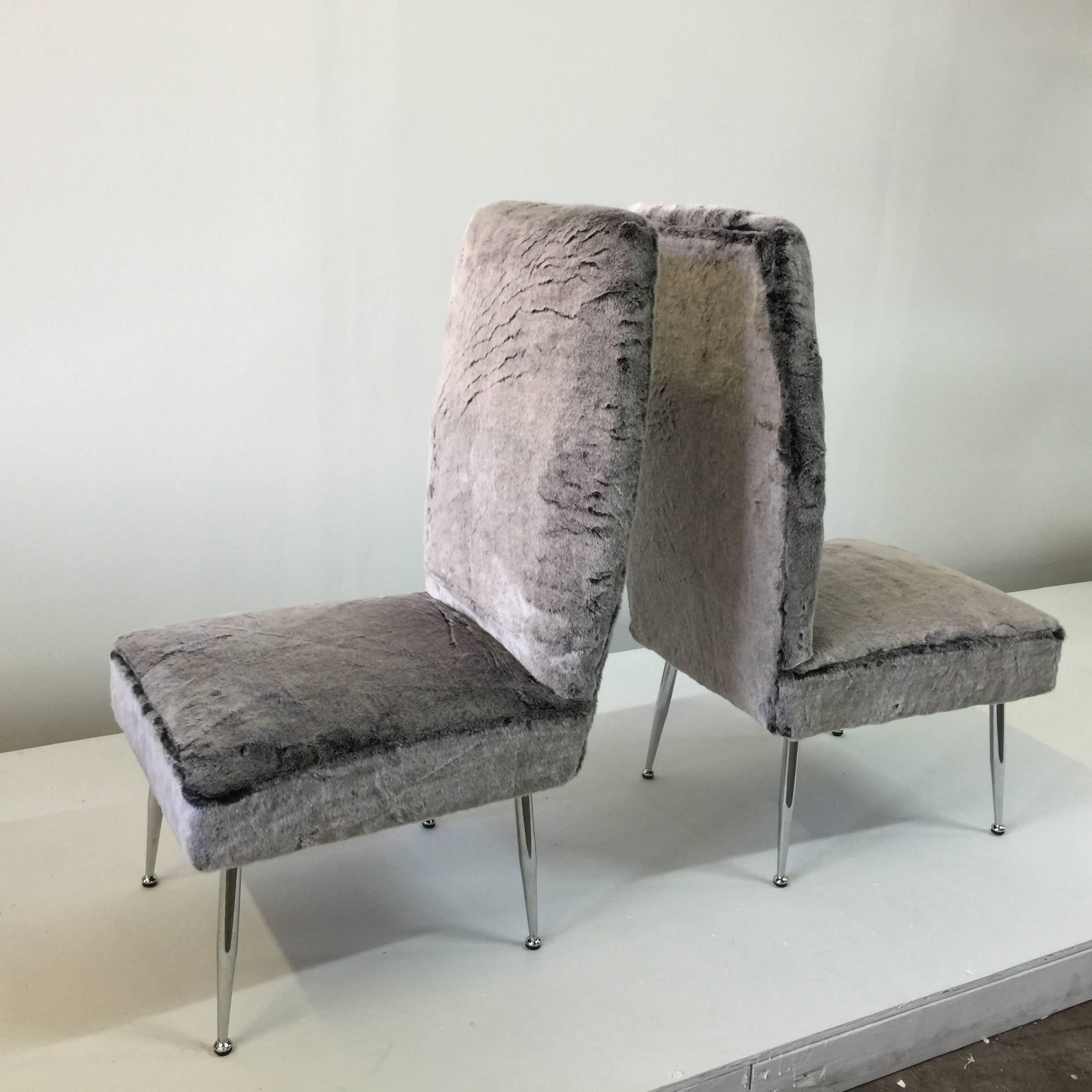 Pair of Vintage Italian Plush Covered Occasional Chairs  In Good Condition For Sale In East Hampton, NY