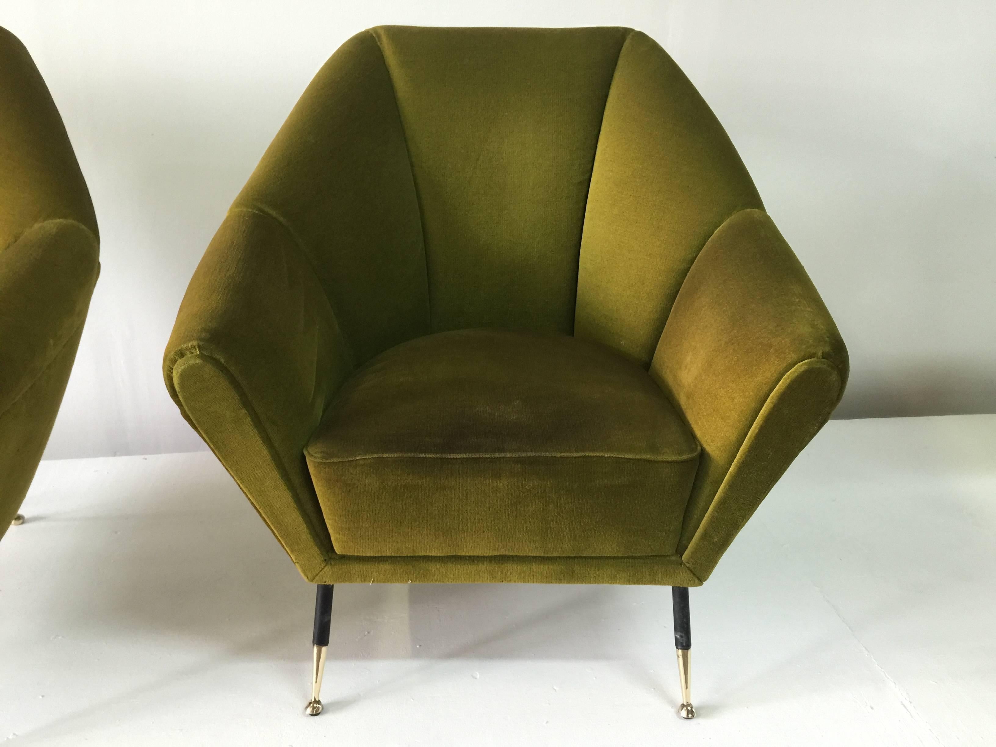 Mid-20th Century Vintage Green Velvet Geometrical-Shaped Italian Armchairs