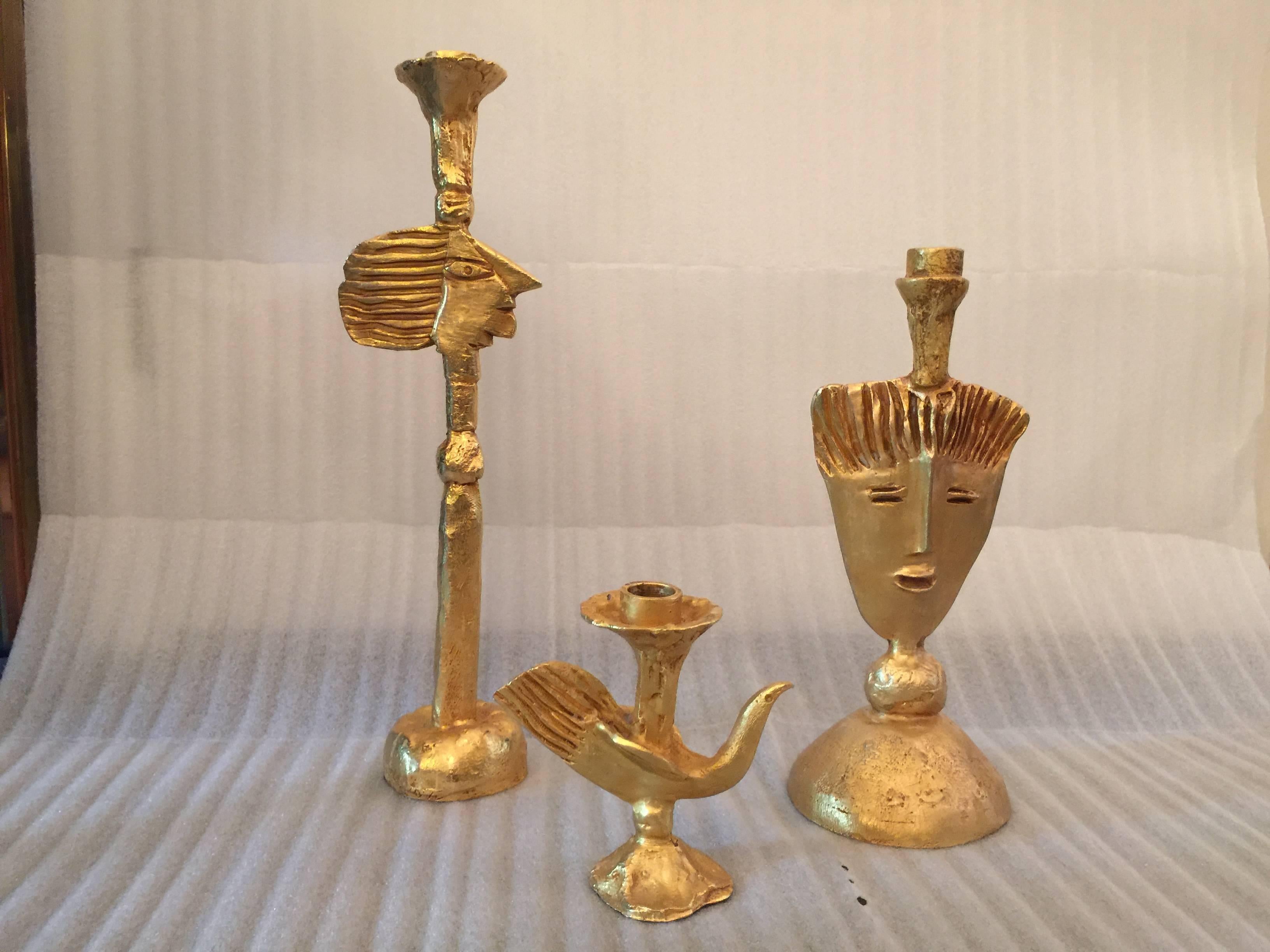 Bronze Ensemble de 3 bougeoirs en bronze doré de Pierre Casenove pour Fondica en vente