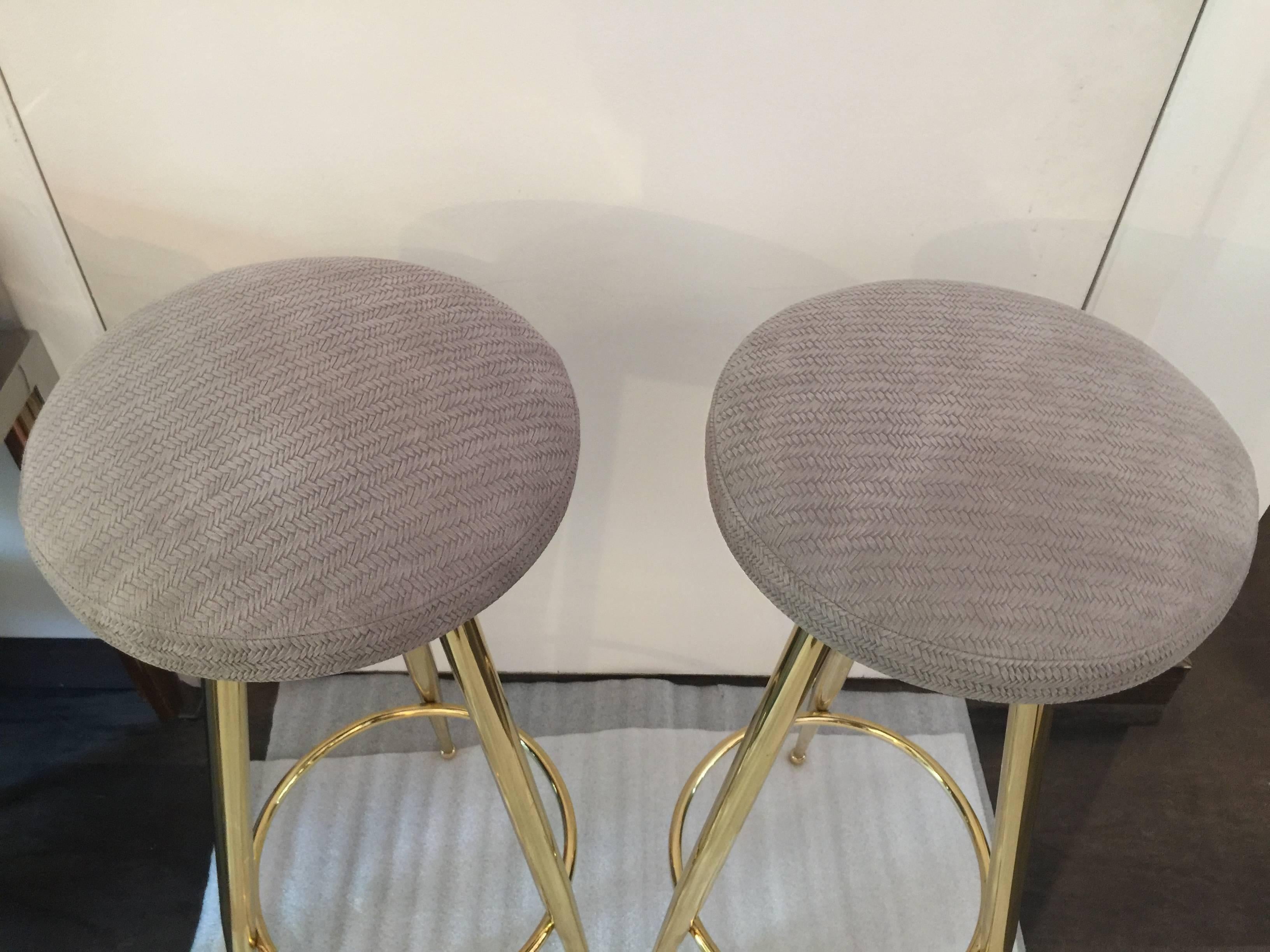 Pair of Vintage Italian Brass Bar Stools In Excellent Condition In East Hampton, NY