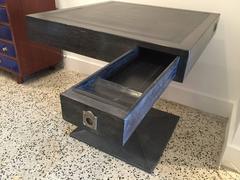 Sezessionistischer Spieltisch aus grauer gekälkter Eiche