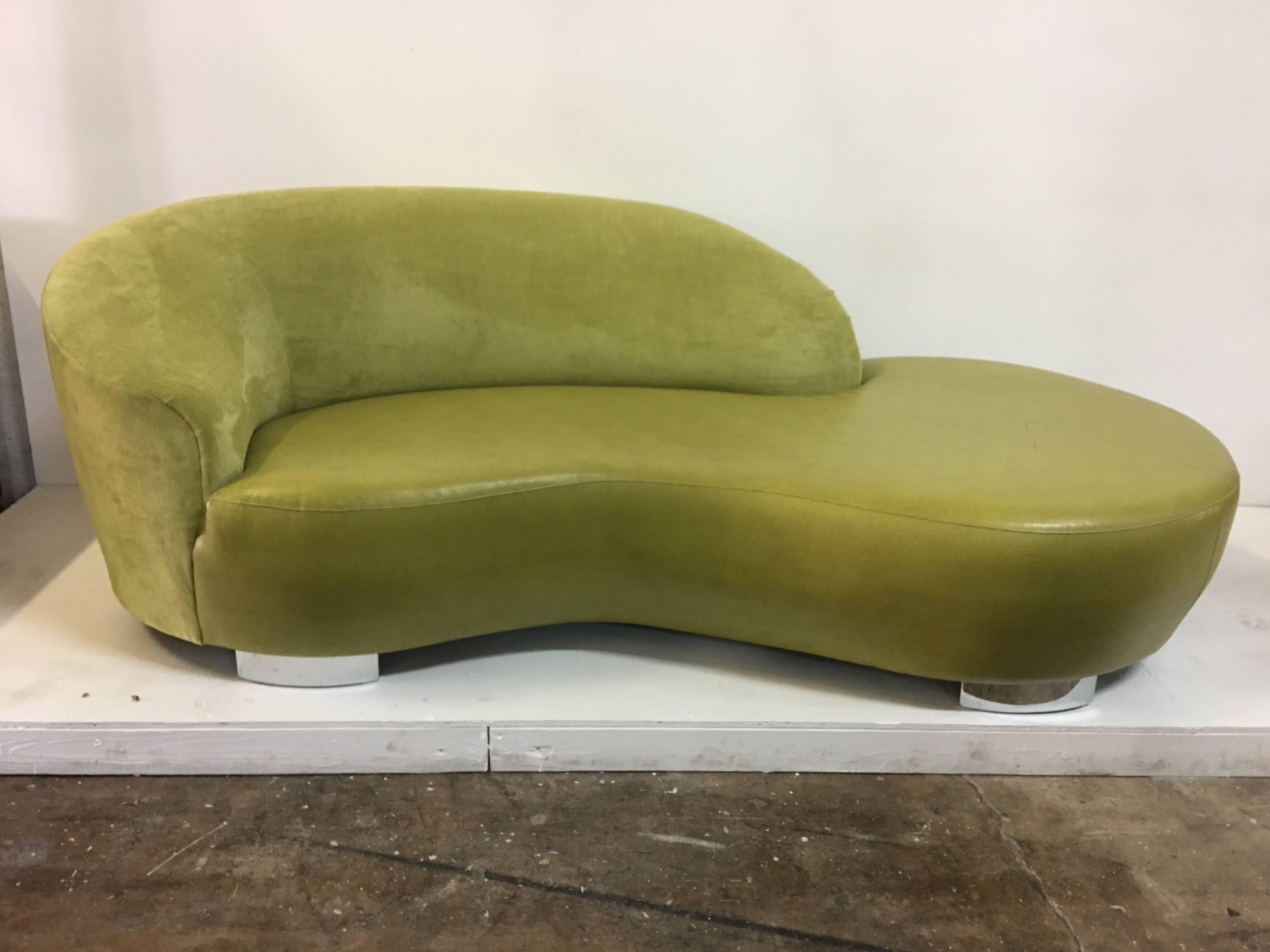 Cloud Sofa for Weiman In Good Condition For Sale In East Hampton, NY