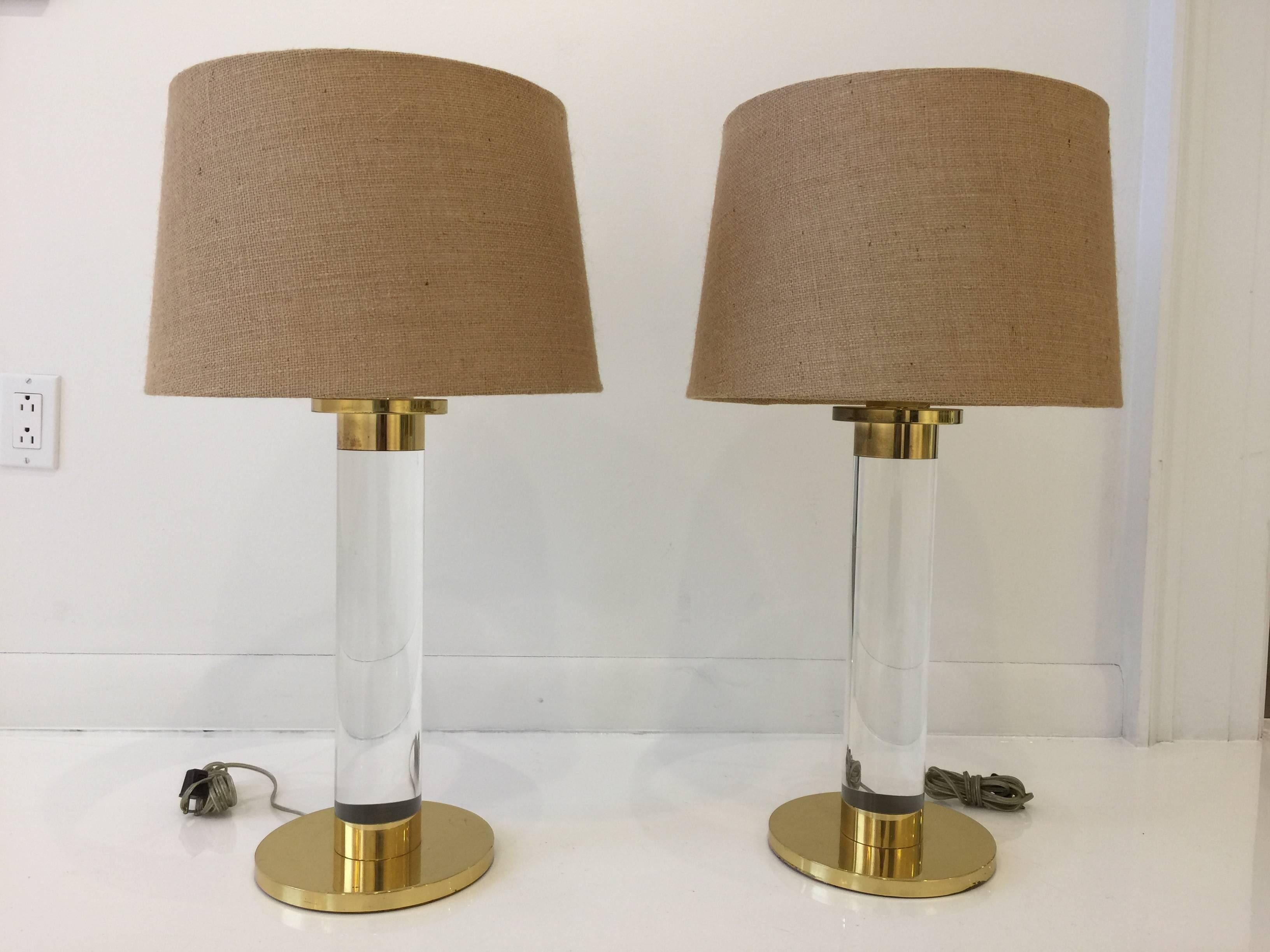 Pair of Lucite and Brass Cylindrical Table Lamps In Excellent Condition In East Hampton, NY