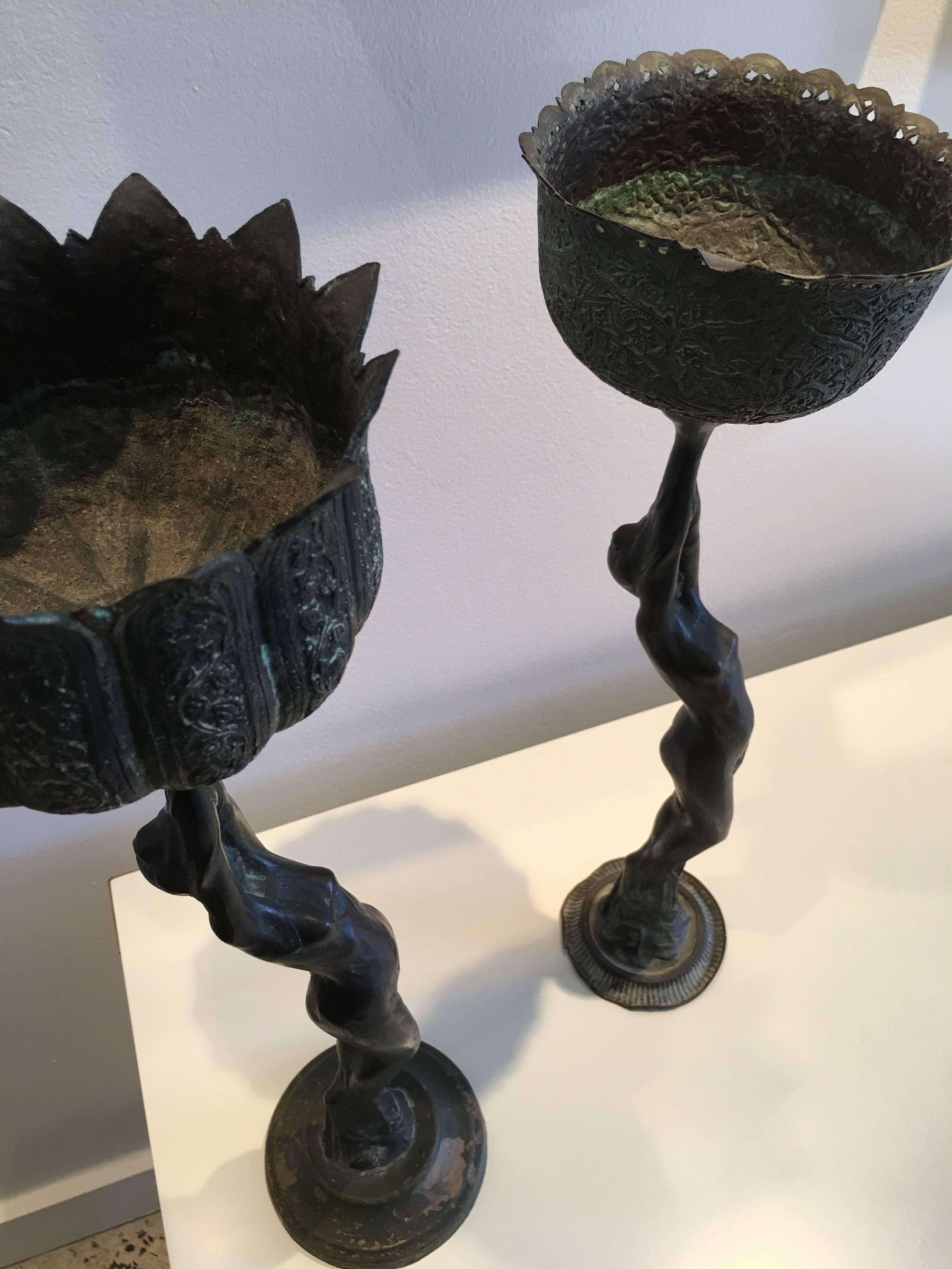 Paar weibliche Gefäße aus Bronze aus der Belle Belle-Poque-Periode im Angebot 1
