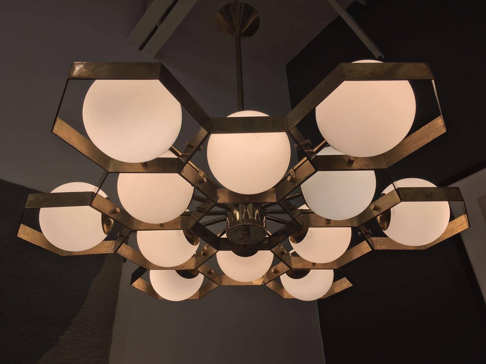 Honeycomb Chandelier Ponti-Inspired with Brass and Frosted Globes In Excellent Condition In East Hampton, NY