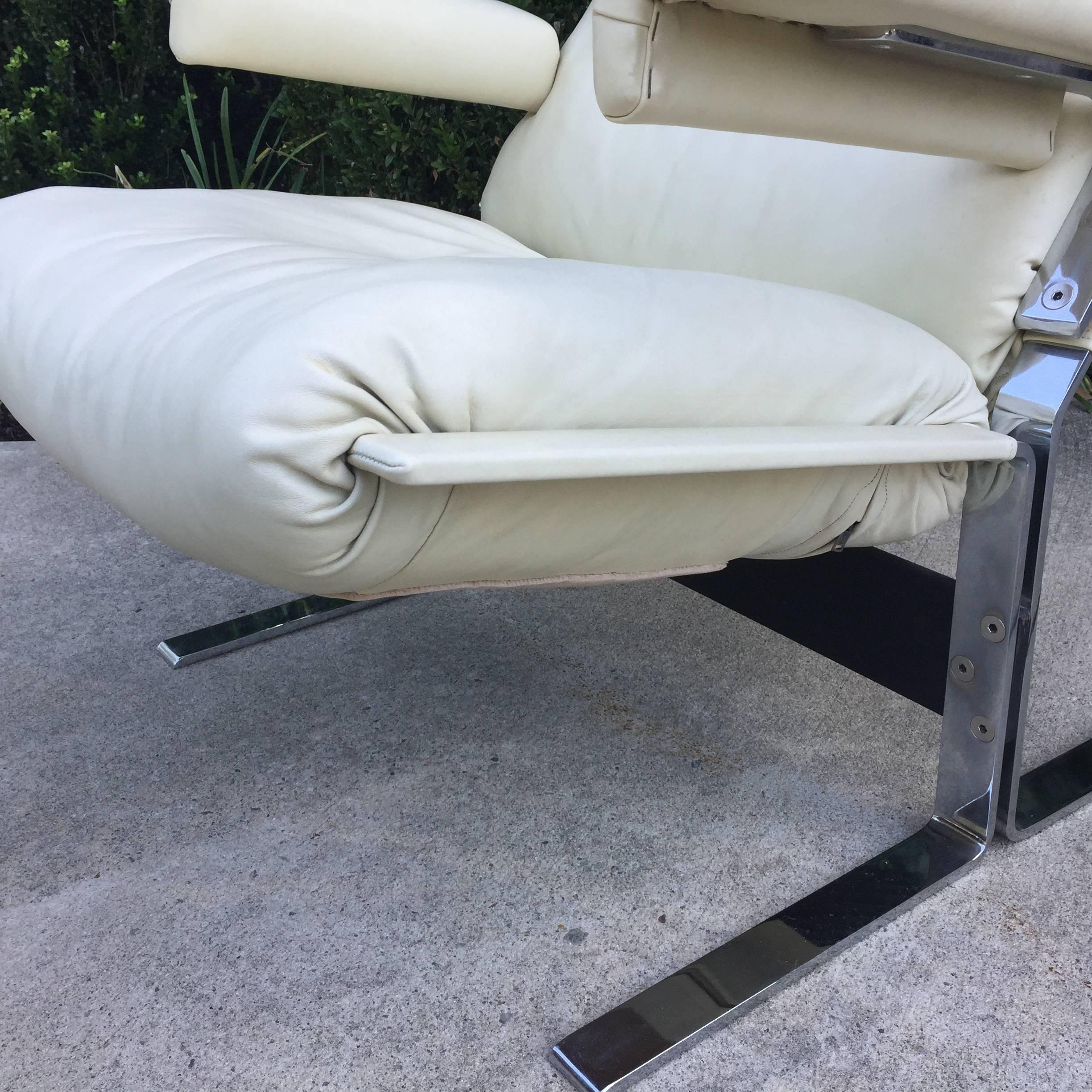 Saporiti Lounge Chair and Ottoman In Excellent Condition In East Hampton, NY