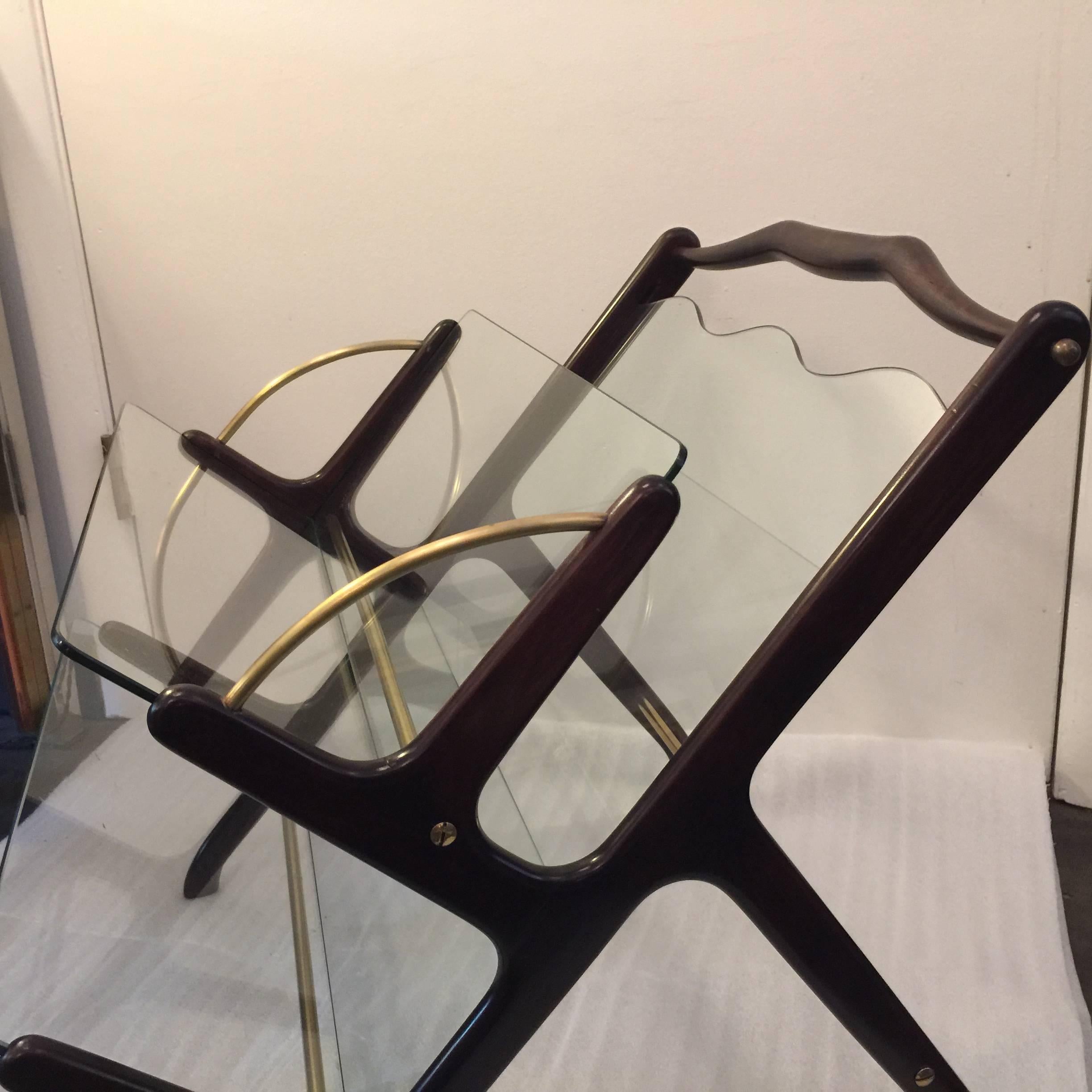 Mid-Century Modern Italian, 1950s Lacca Style Magazine Rack