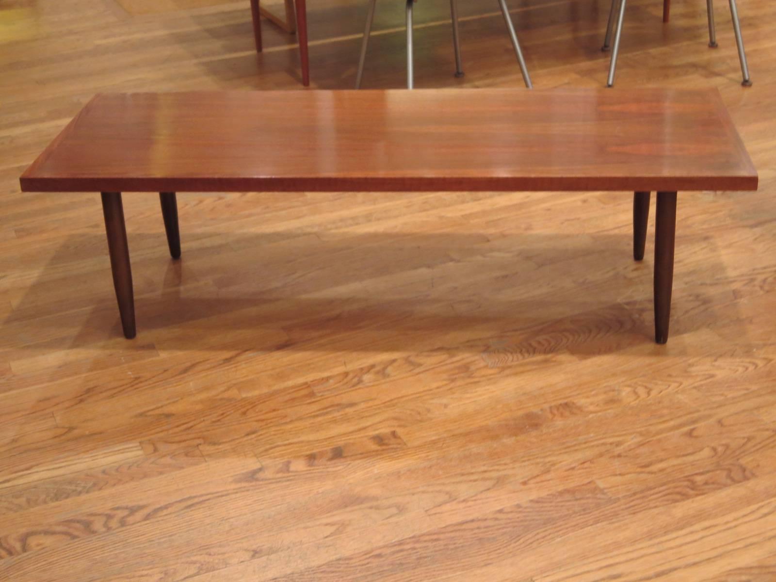 Beautiful matchbook wood grain, 1960's bench / coffee table.  Versatile and elegant proportions, can be used in any room.