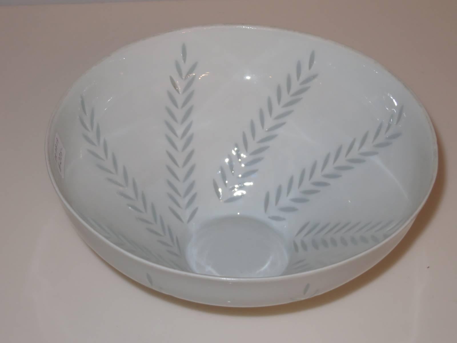 Finnish Large Arabia Bowl by Friedl Holzer-Kjellberg