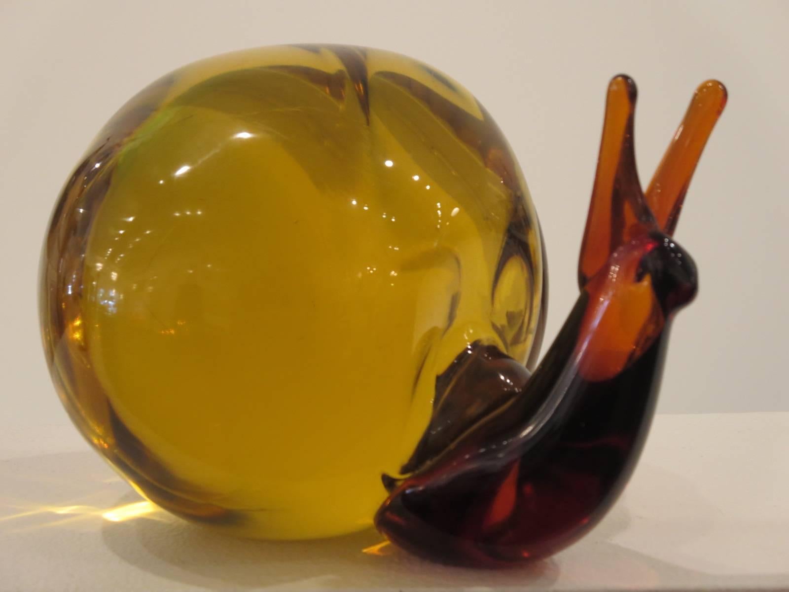 Mid-Century Modern Perfect Two Colors Amber Snail by Salviati