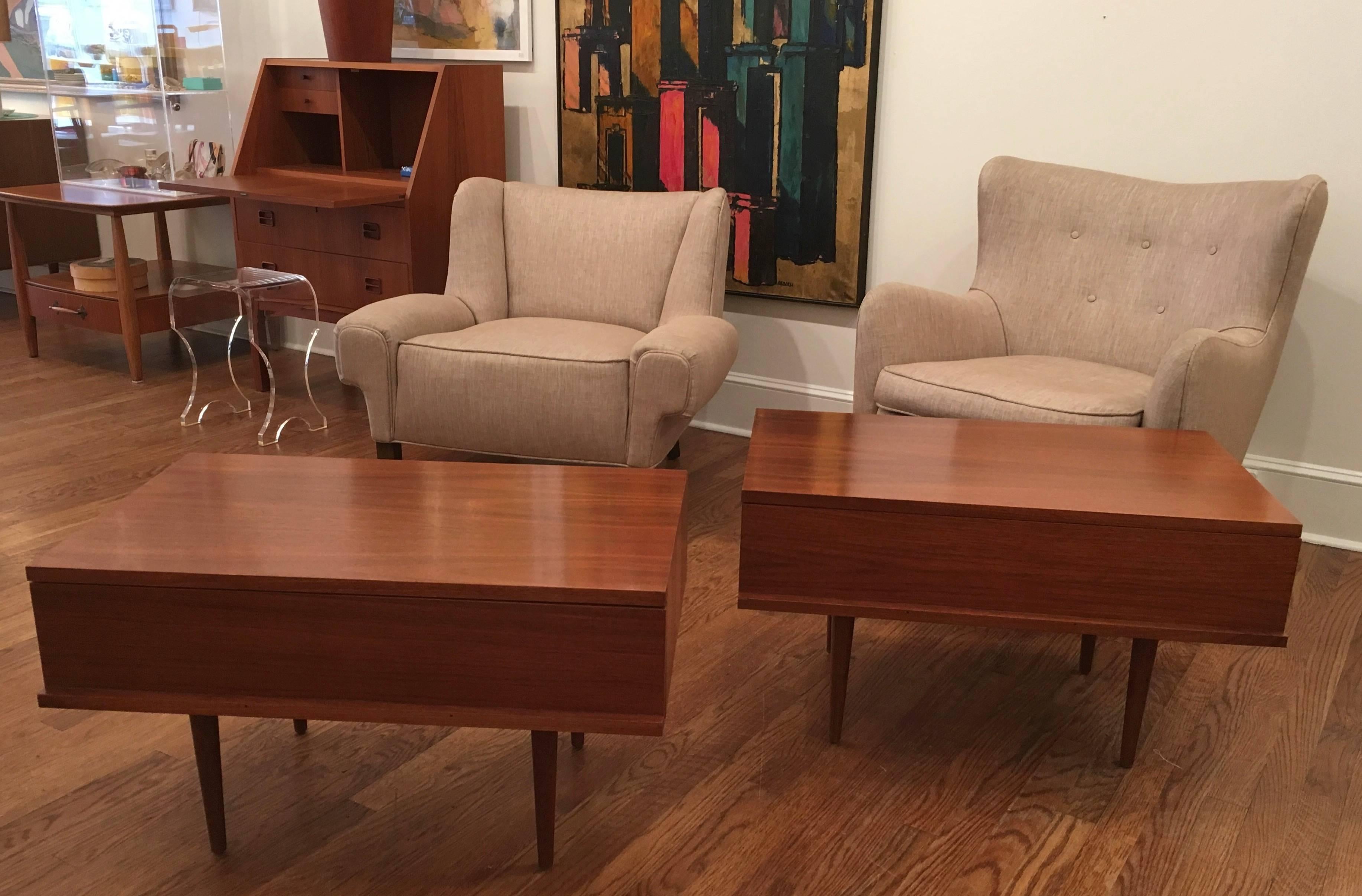 Rare Pair of Walnut 1960s End/Night Tables Designed by Mel Smilow For Sale 3