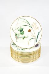 11 assiettes à dessert botaniques peintes à la main par Aesthetic Movement Minton Papillons