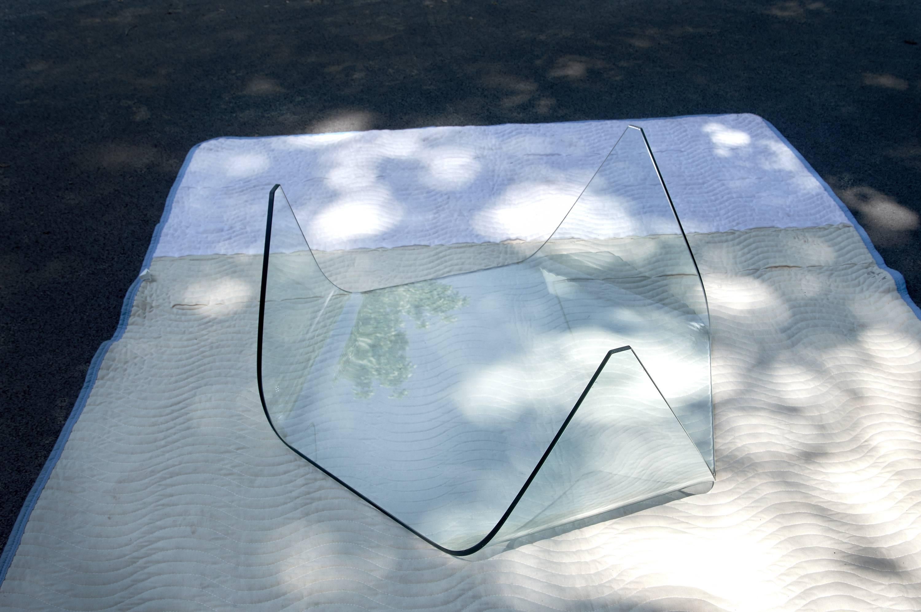 Molded Mid-Century Modern Triangular Three-Legged Slumped Glass Coffee Table For Sale