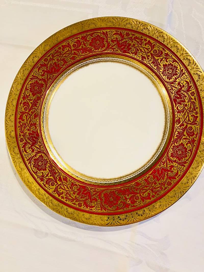 Gilt Set Rare Eleven (11) Minton Red Porcelain Ball Dinner Plates w/ Gold Borders  For Sale