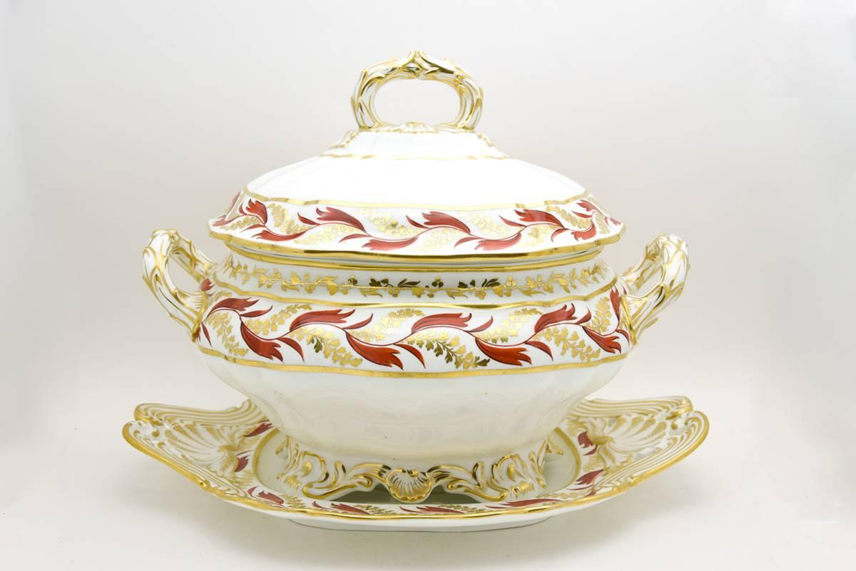 This is an elegant 19th century Spode footed soup tureen with matching stand in amazing condition! Hand-painted with a 