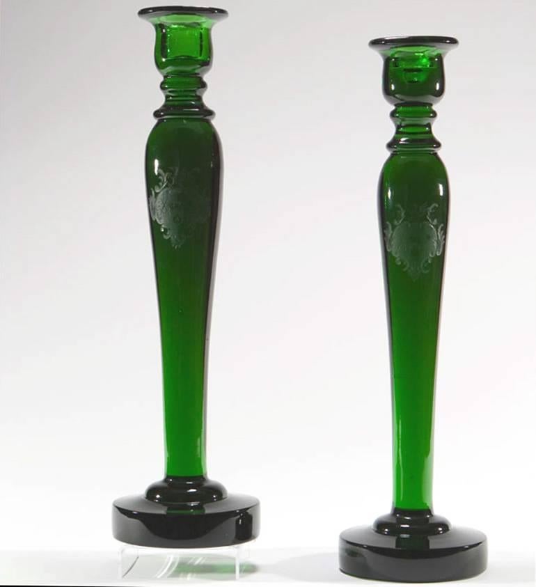 Steuben Museum Quality Monumental Candlesticks and Center Bowl Pomona Green In Excellent Condition For Sale In Great Barrington, MA