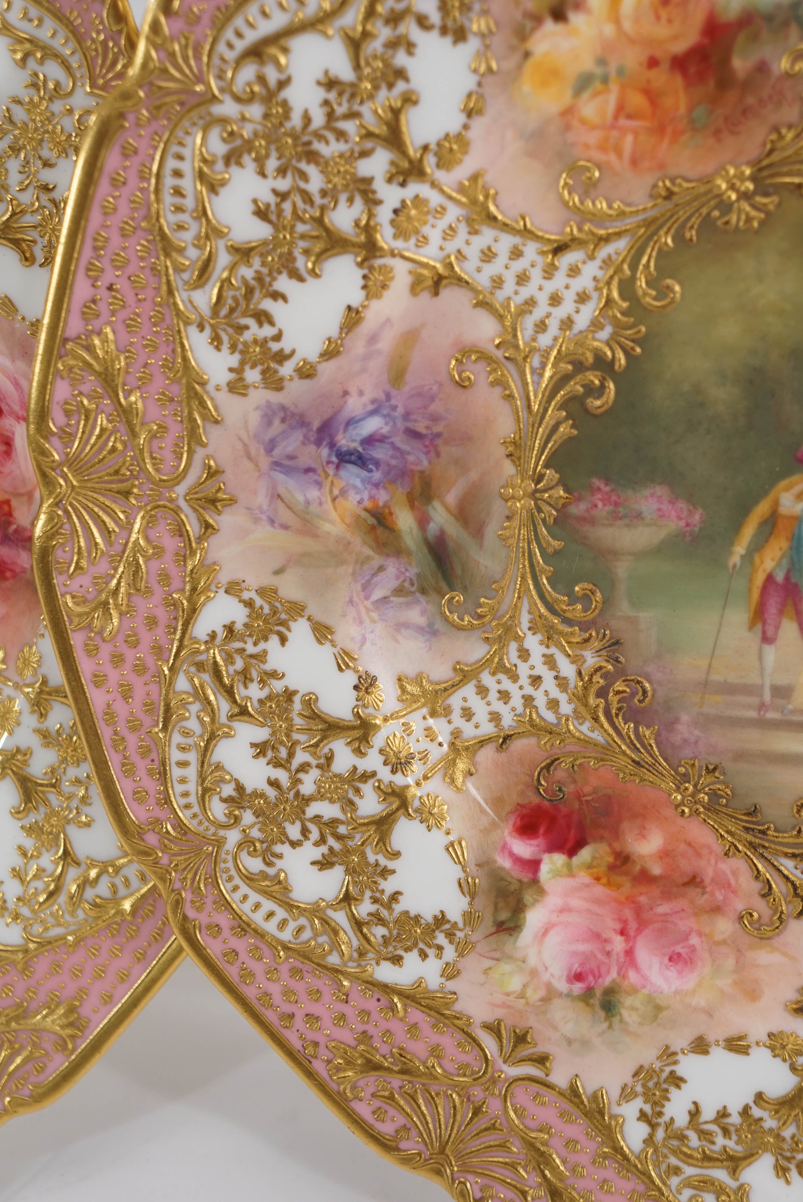Porcelain 12 Royal Doulton Hand Painted Artist Signed Custom Made Cabinet Plates For Sale