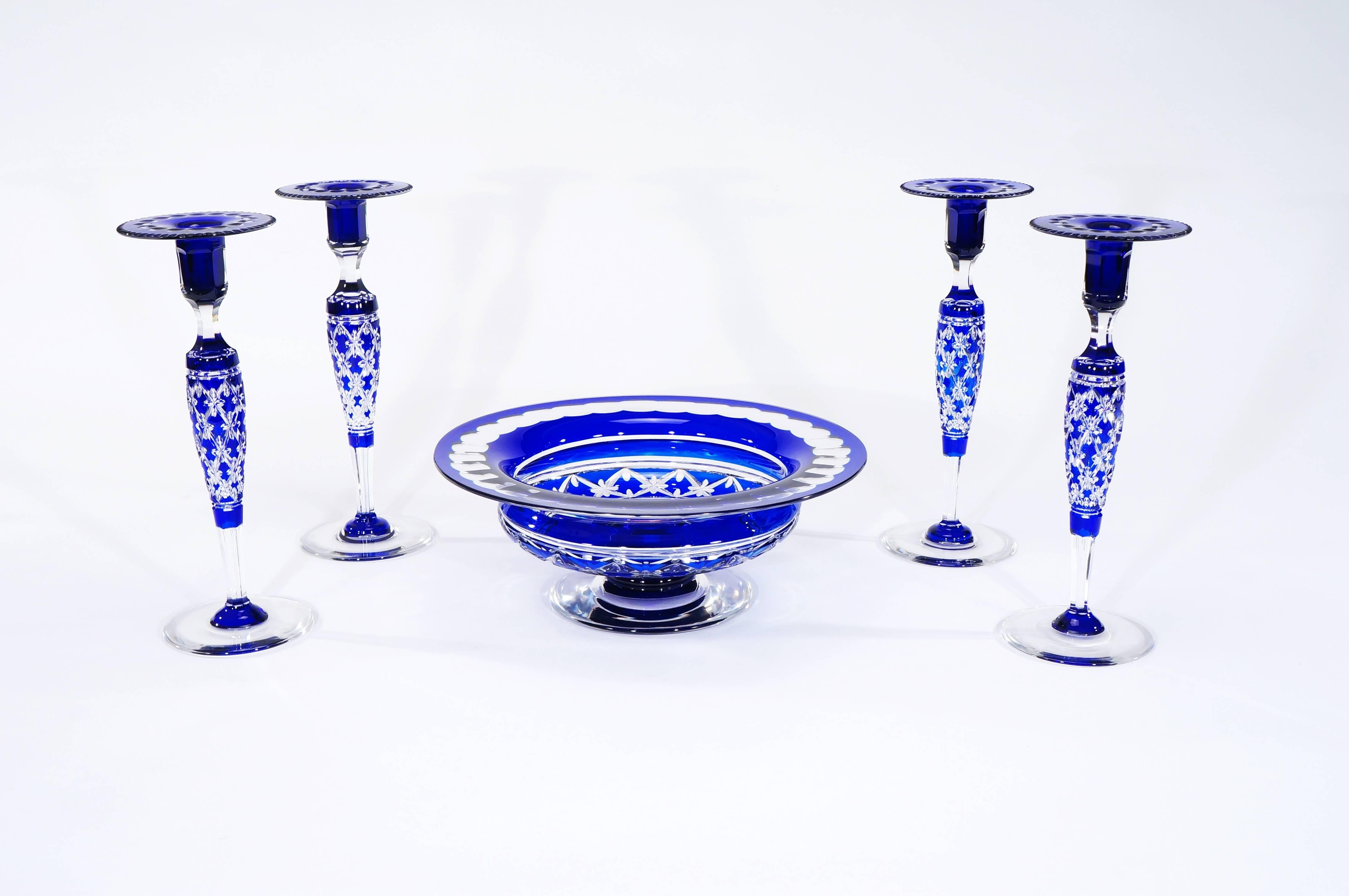 This is an amazing and complete Art Deco style centerpiece set made by Val St. Lambert in the ever-gorgeous and rare 