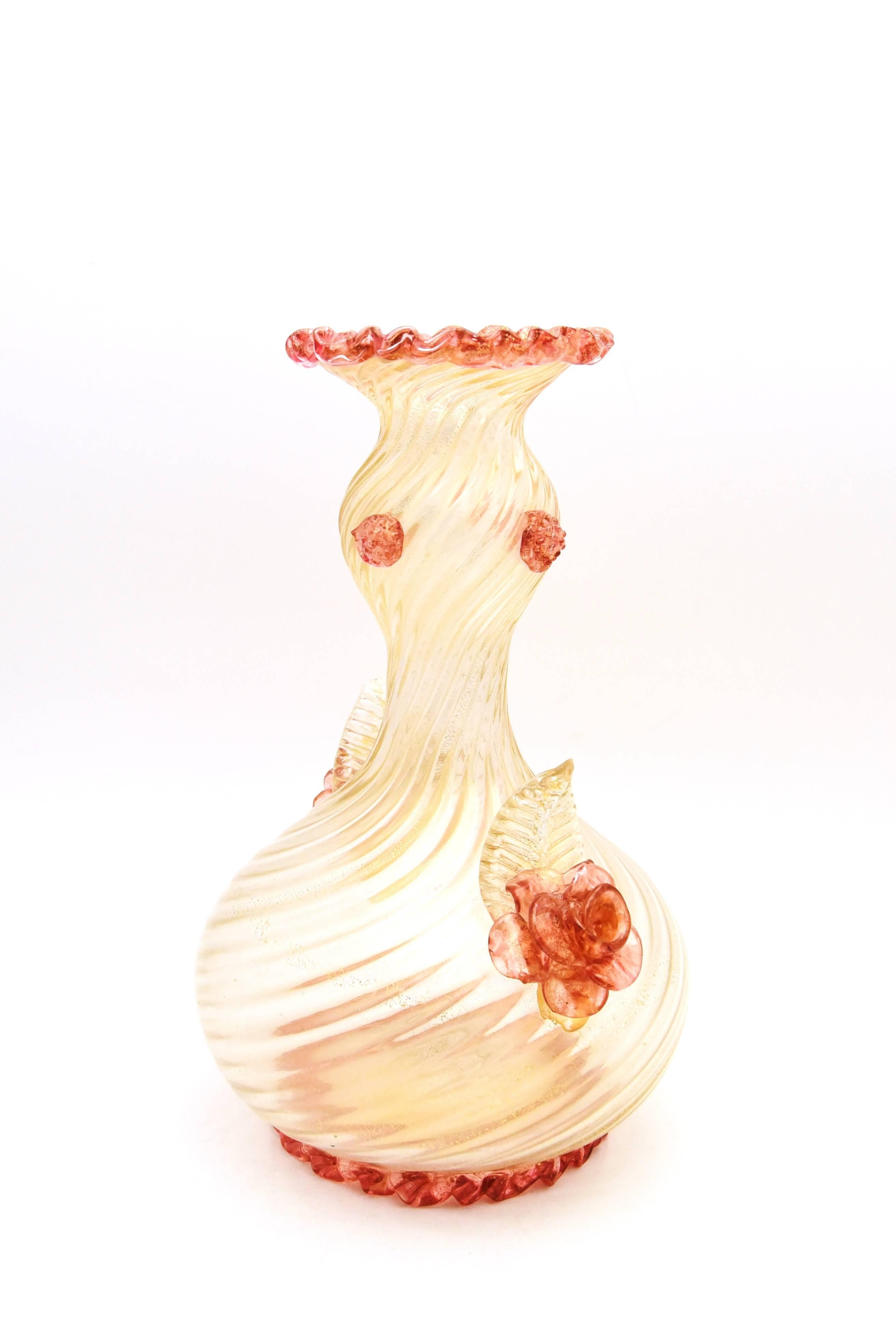 Italian Barovier e Toso Venetian Murano Gold Vase with Optic Swirl and Applied Roses