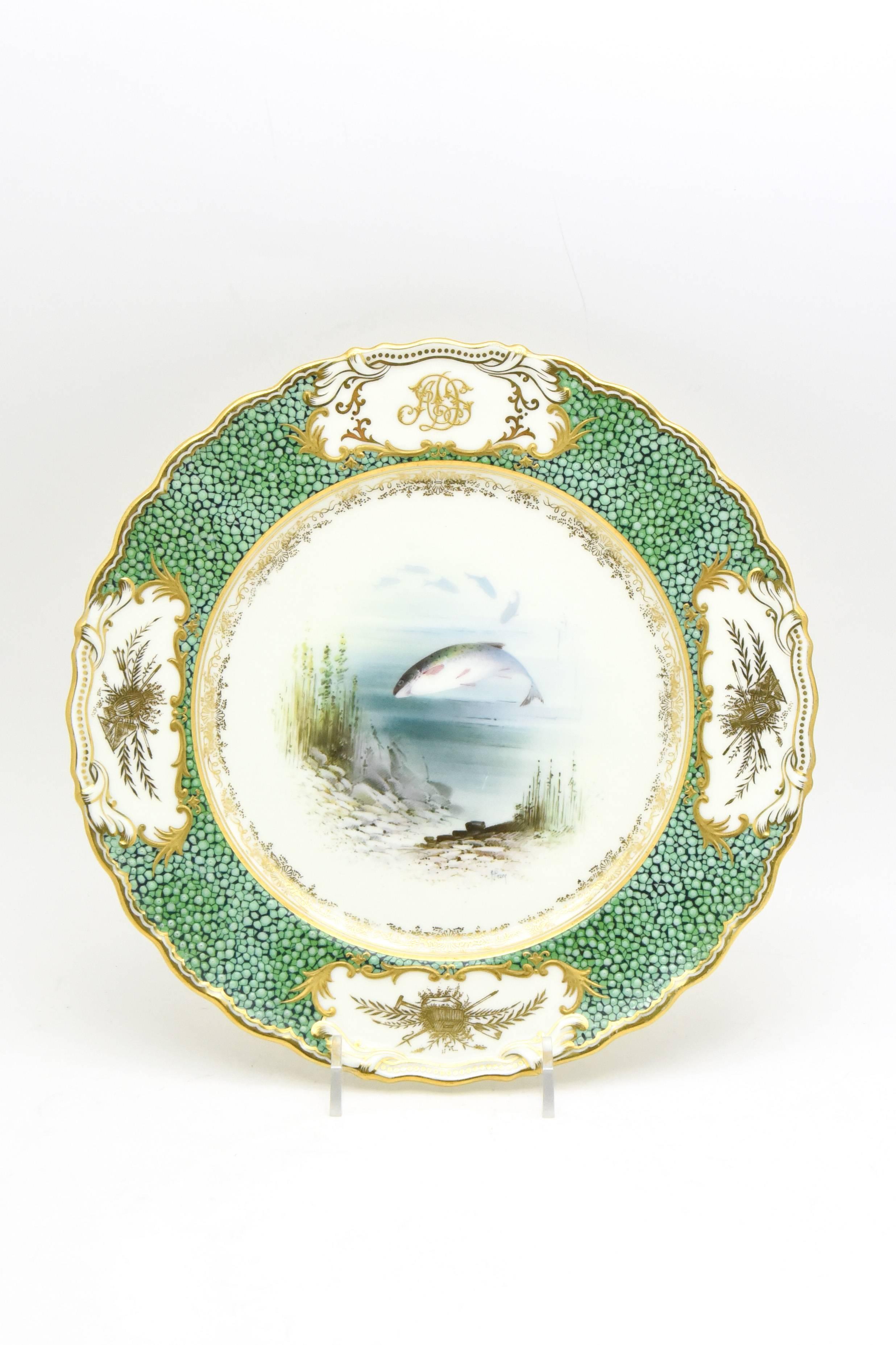 Servicio de pescado de 18 piezas pintado a mano en Coalport y firmado por un artista, con borde 